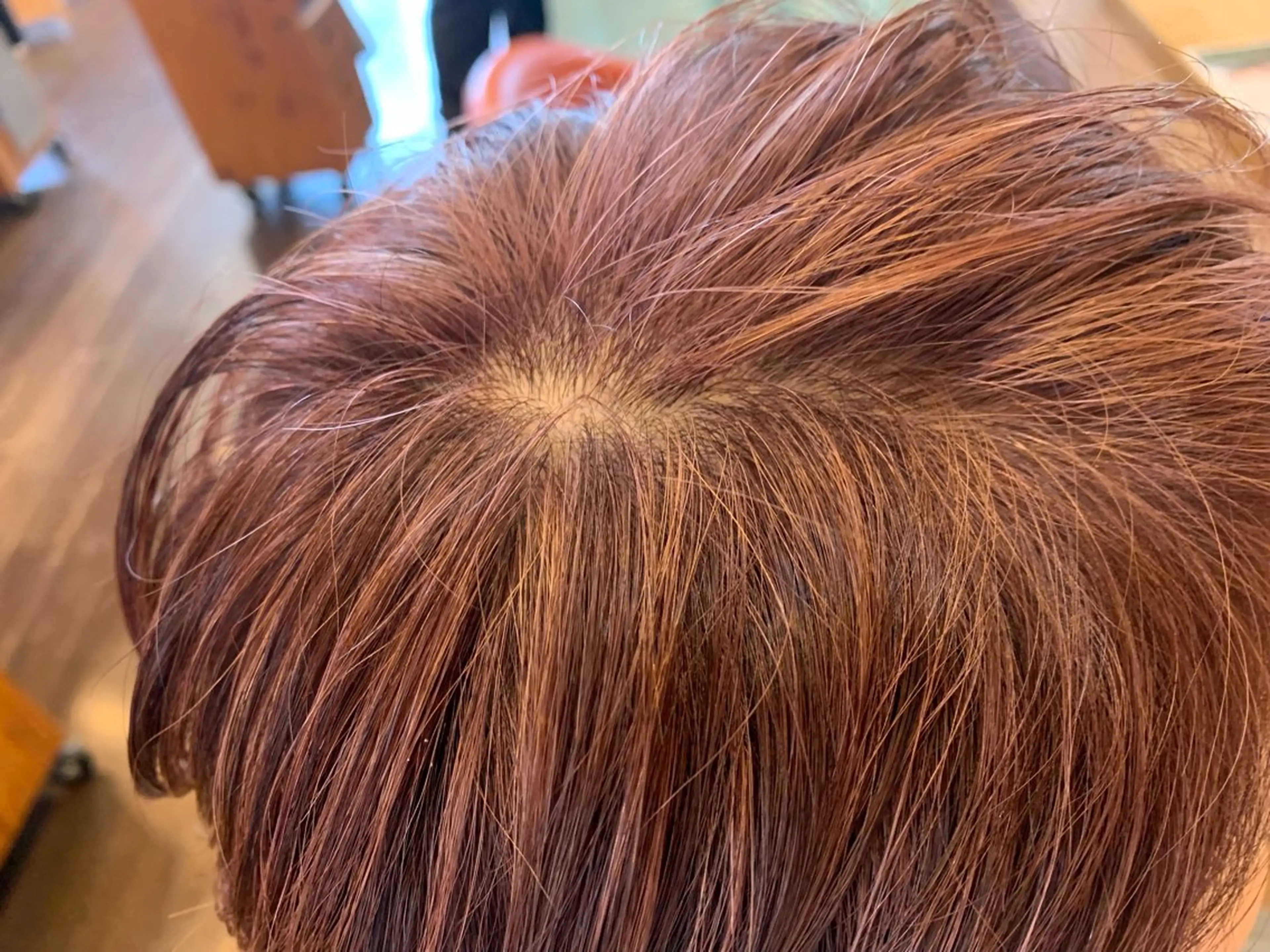 ショート ハイライト 鶴田 拓也のヘアスタイル