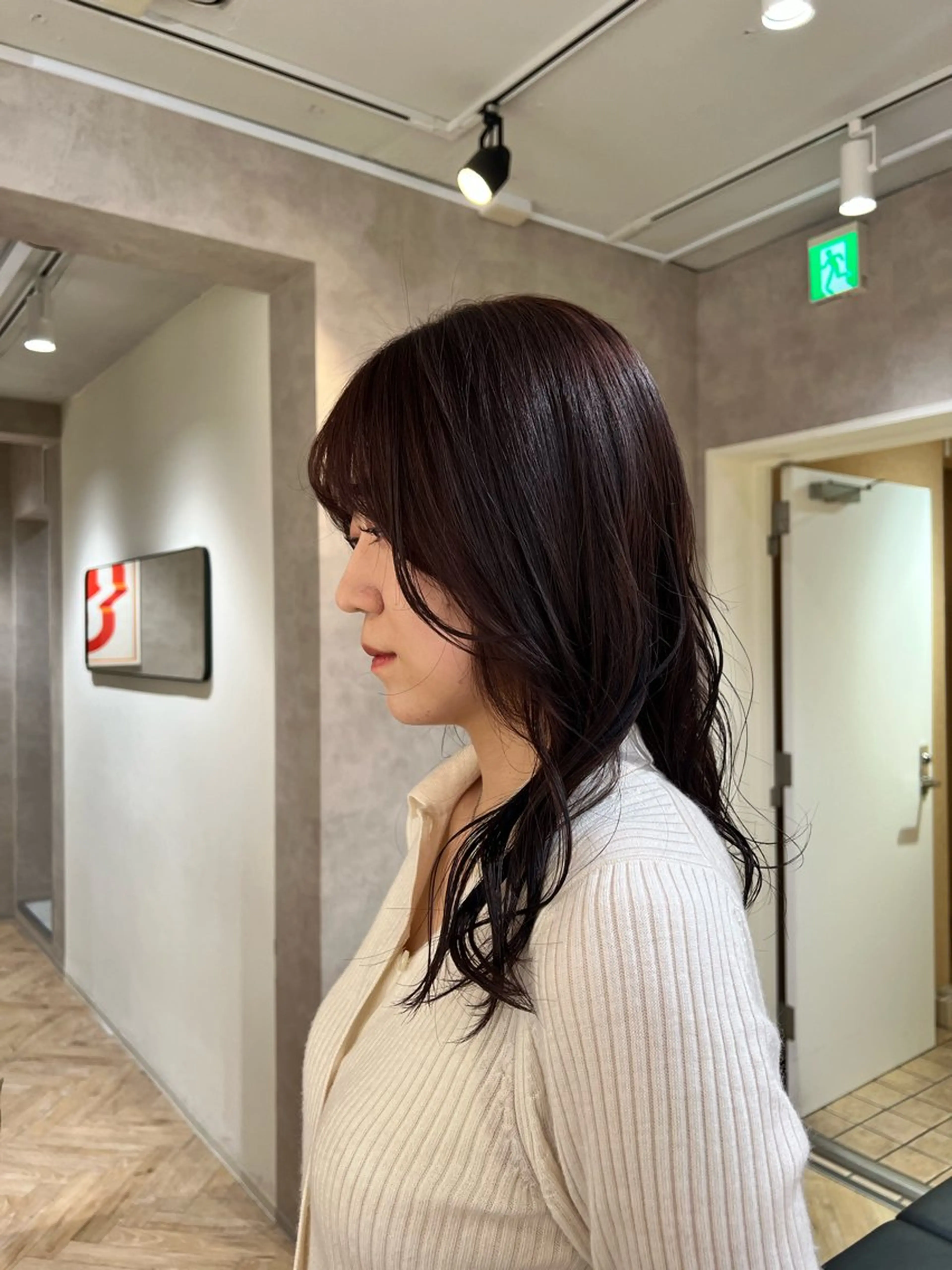 セミロング カラー 茂木 未海のヘアスタイル