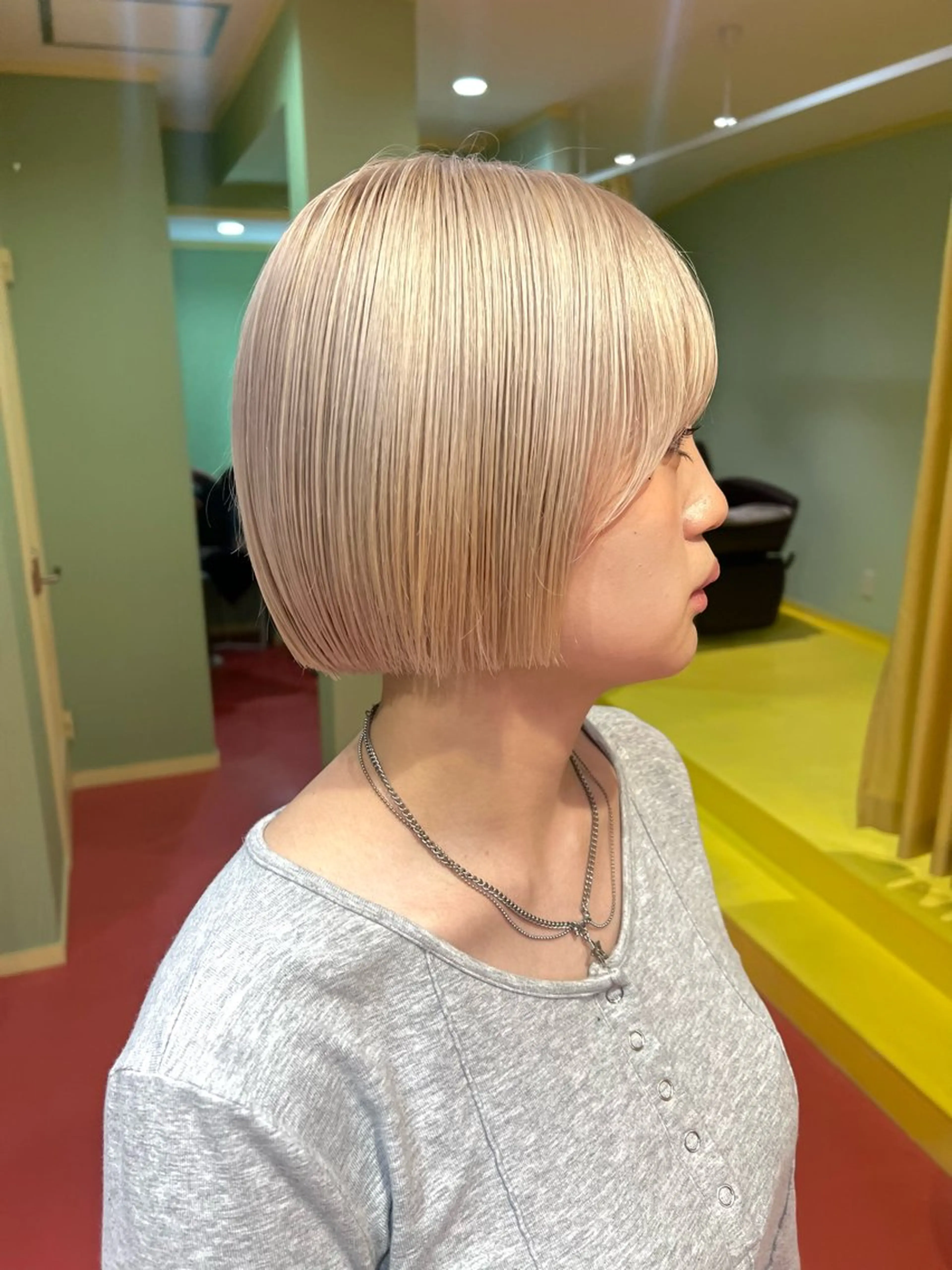 ショート カット ヘアカラー トリートメント 紙屋町ショート /ボブ　パーマ河内蓮のヘアスタイル