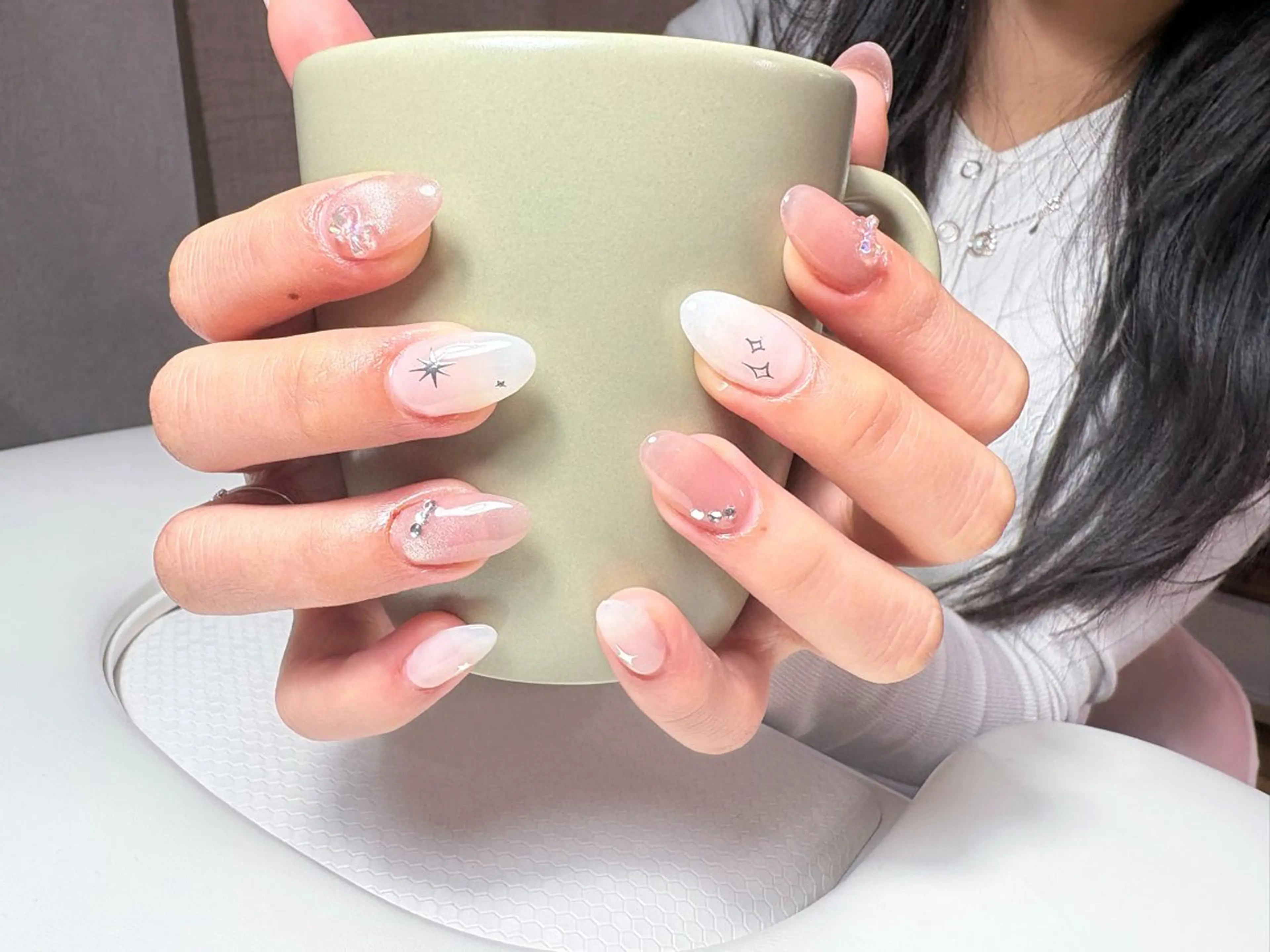 ネイル ハンドネイル ゆい ノエラネイルのネイルデザイン