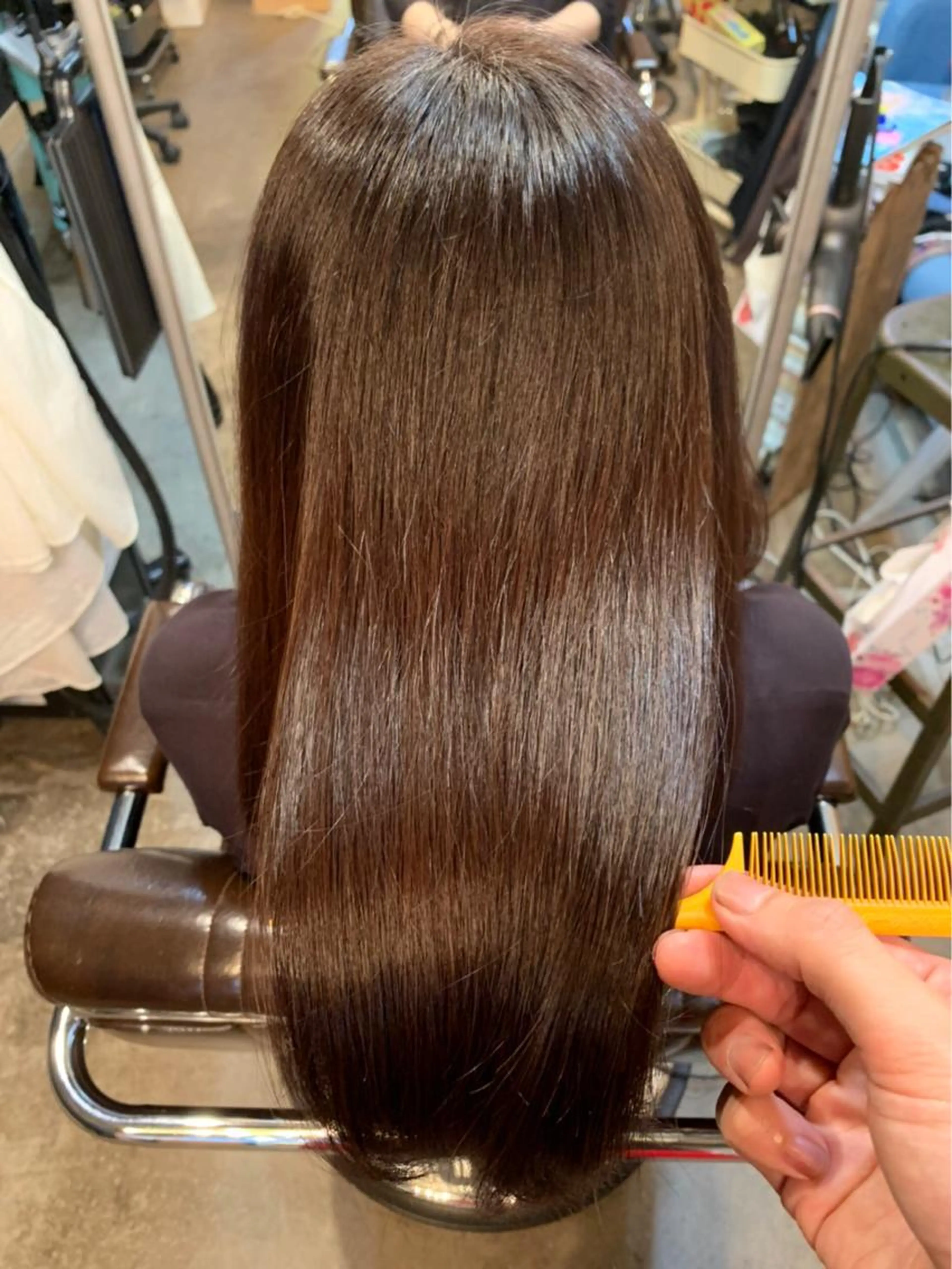 カット＋ダメージレス縮毛矯正＋クイックトリートメントの写真