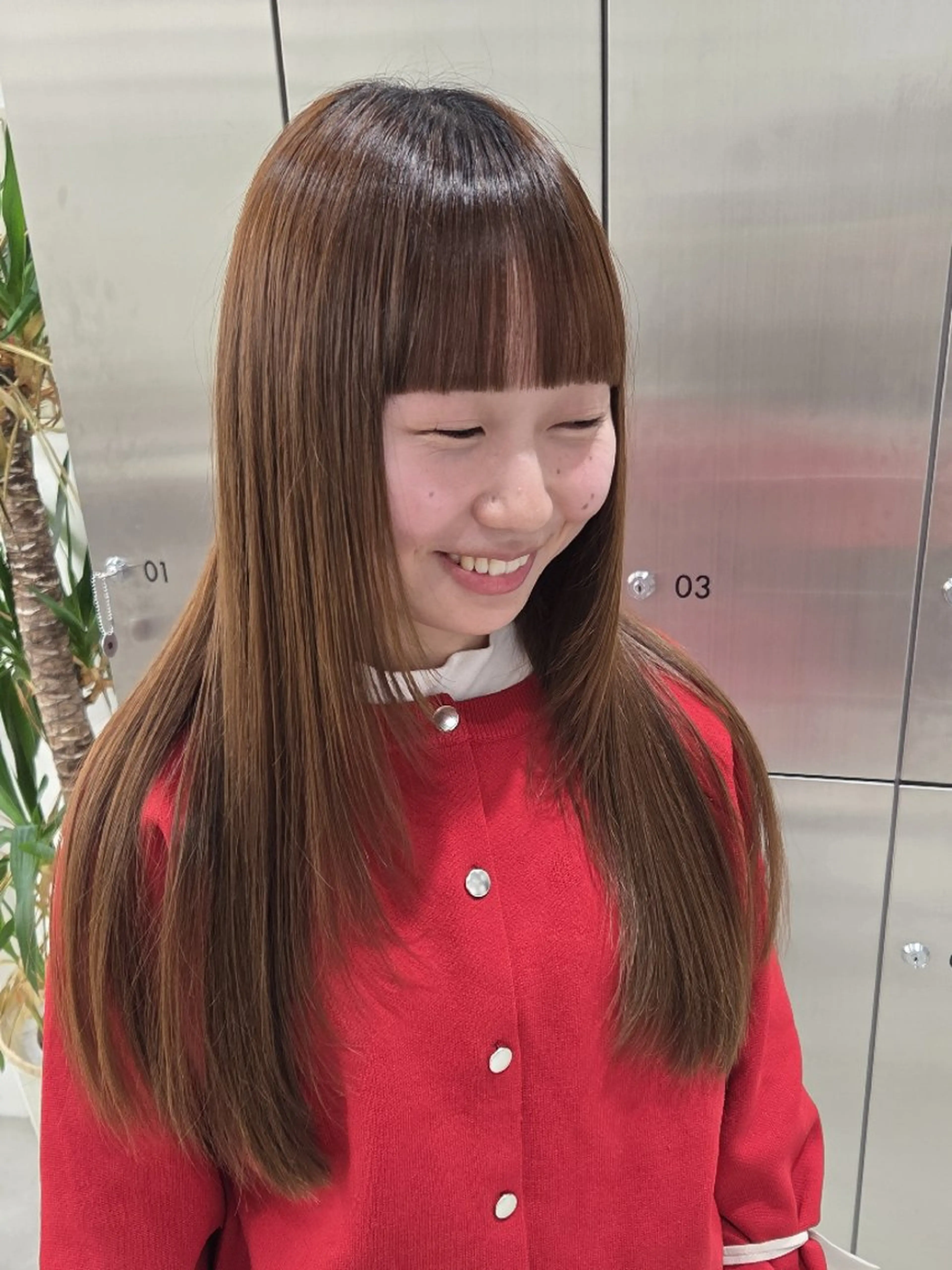 ロング くびれヘア エギョモリ 顔まわりレイヤー 顔周りカット ハッシュカット カット ヘアカラー トリートメント YOKUTO/今日 ⭕️ブリーチパーマのヘアスタイル