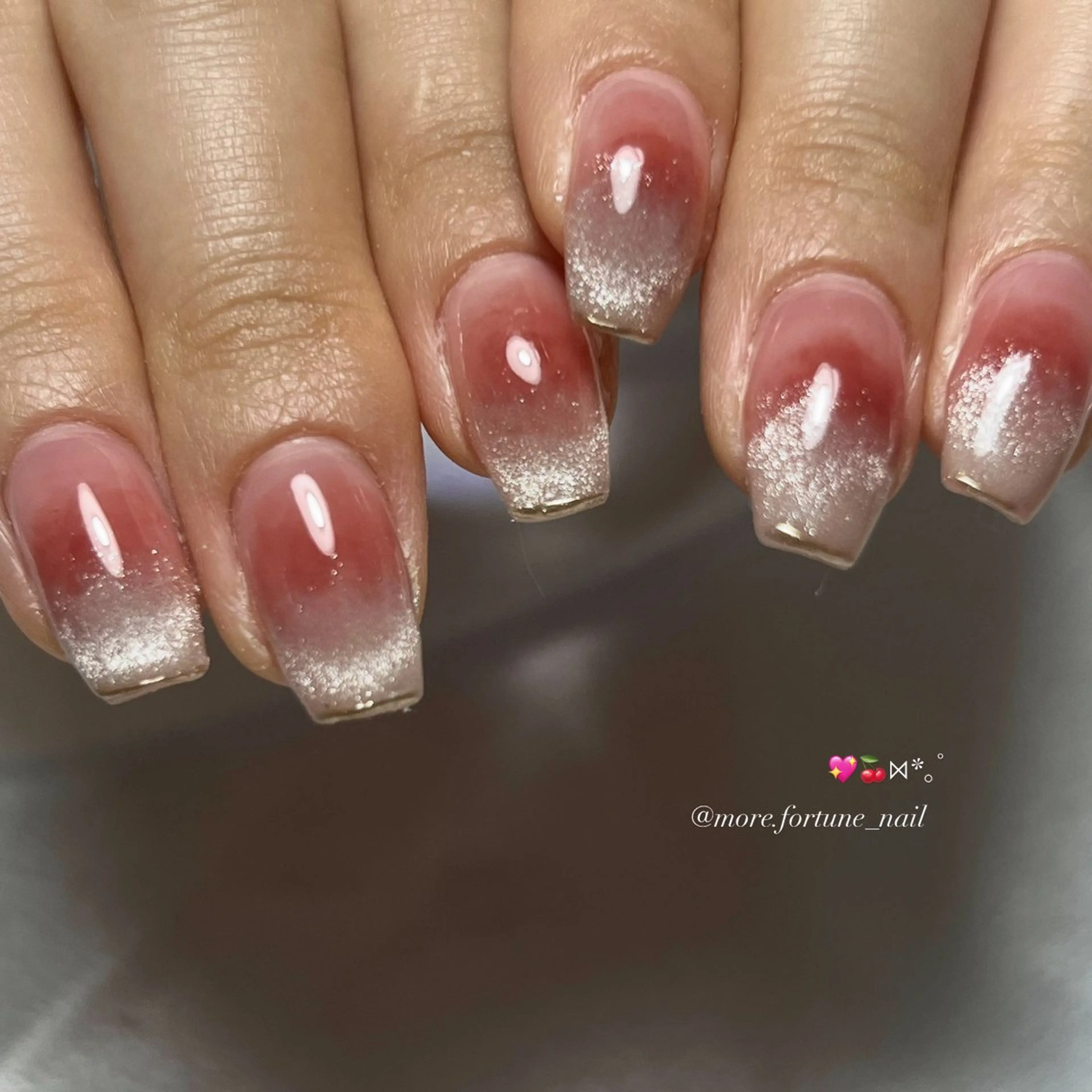 ネイル more fortuneのネイルデザイン