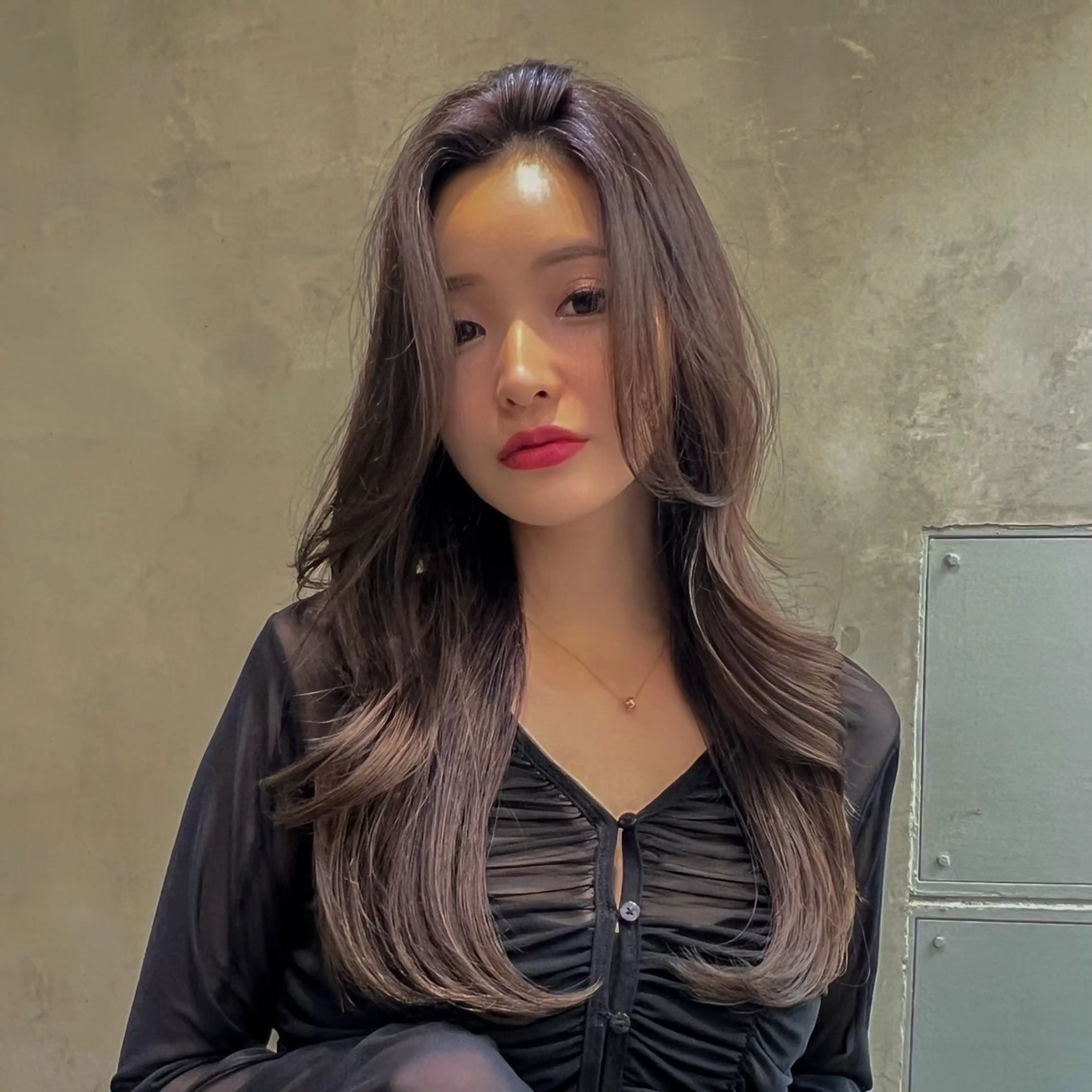 ロング カラー アッシュ ⚜️ブリーチ× 透明感✨Hayatoのヘアスタイル