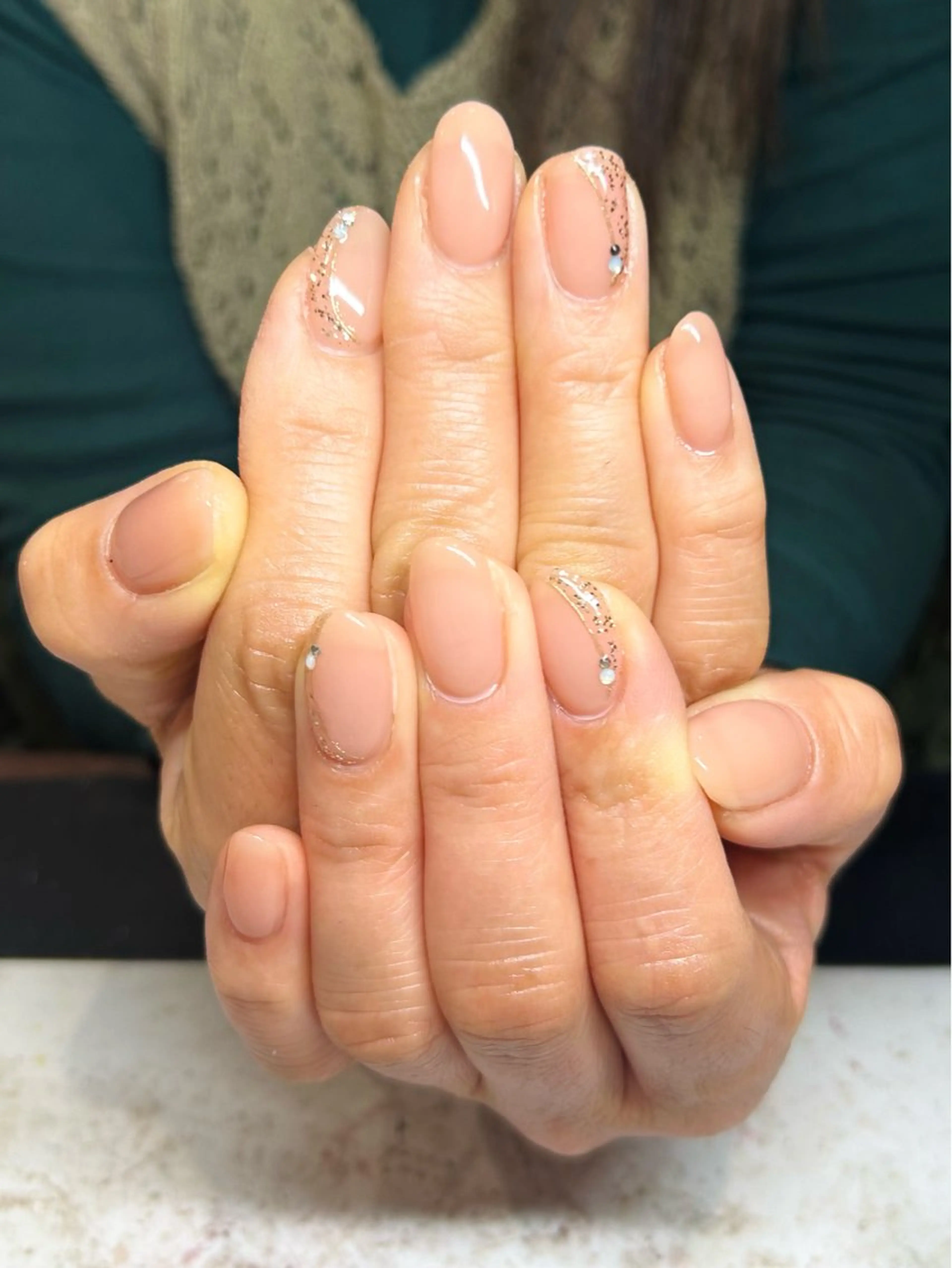 ネイル ジェルネイル 半田 色葉のネイルデザイン