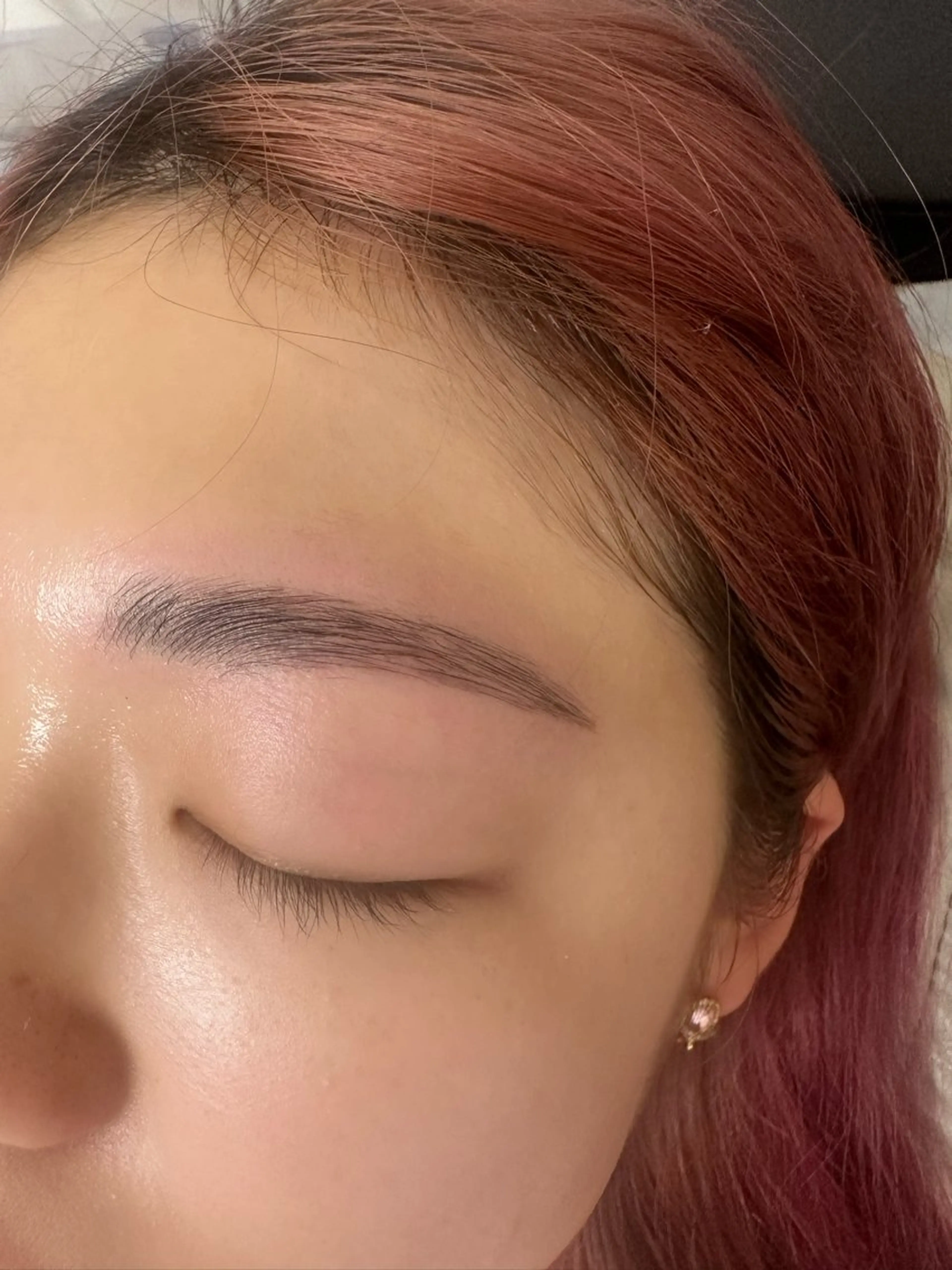 アイブロウ ハリウッドブロウリフト La ferisia 川崎のマツエク・マツパデザイン