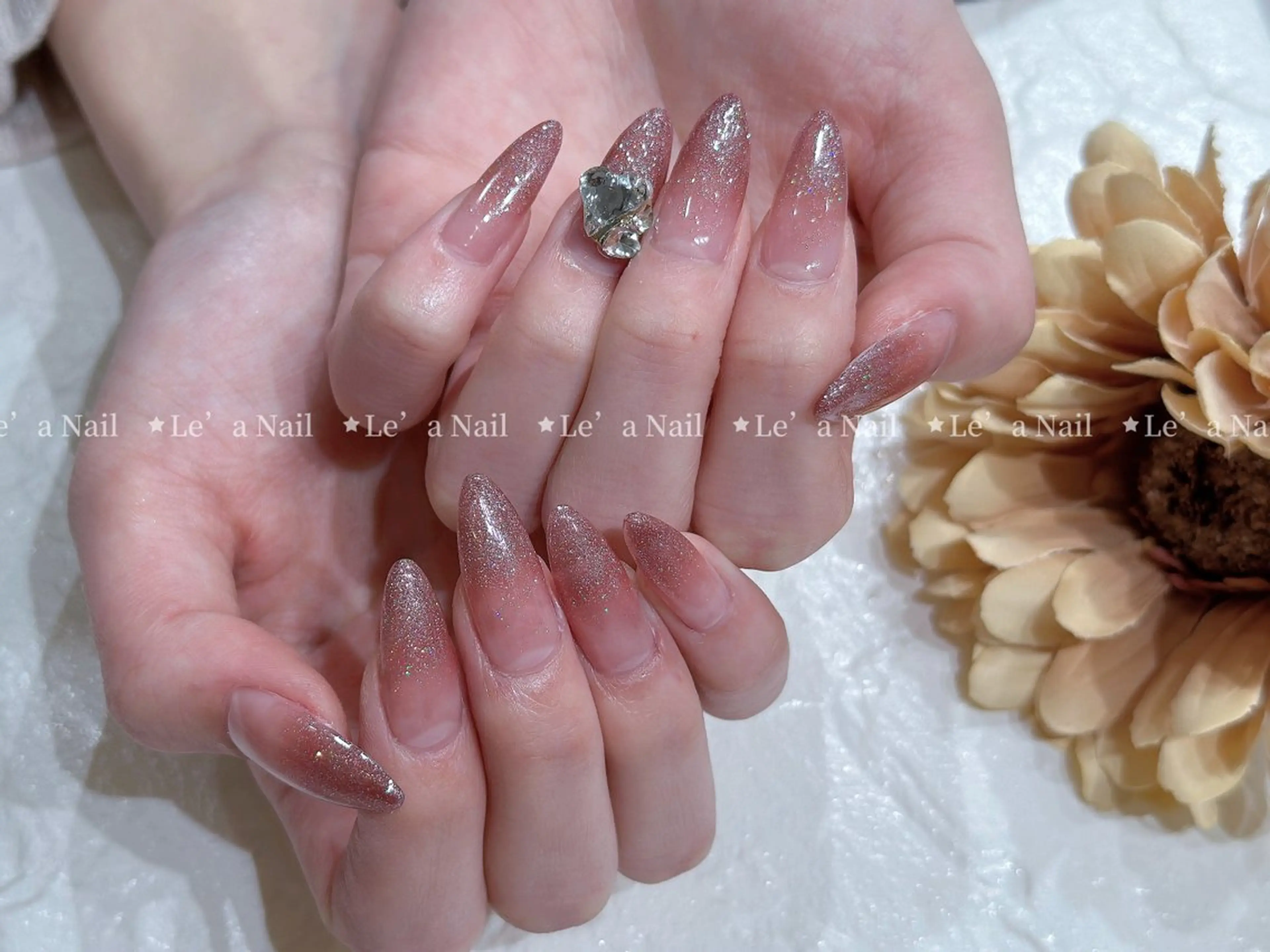 ネイル Le’a NailSalonのネイルデザイン