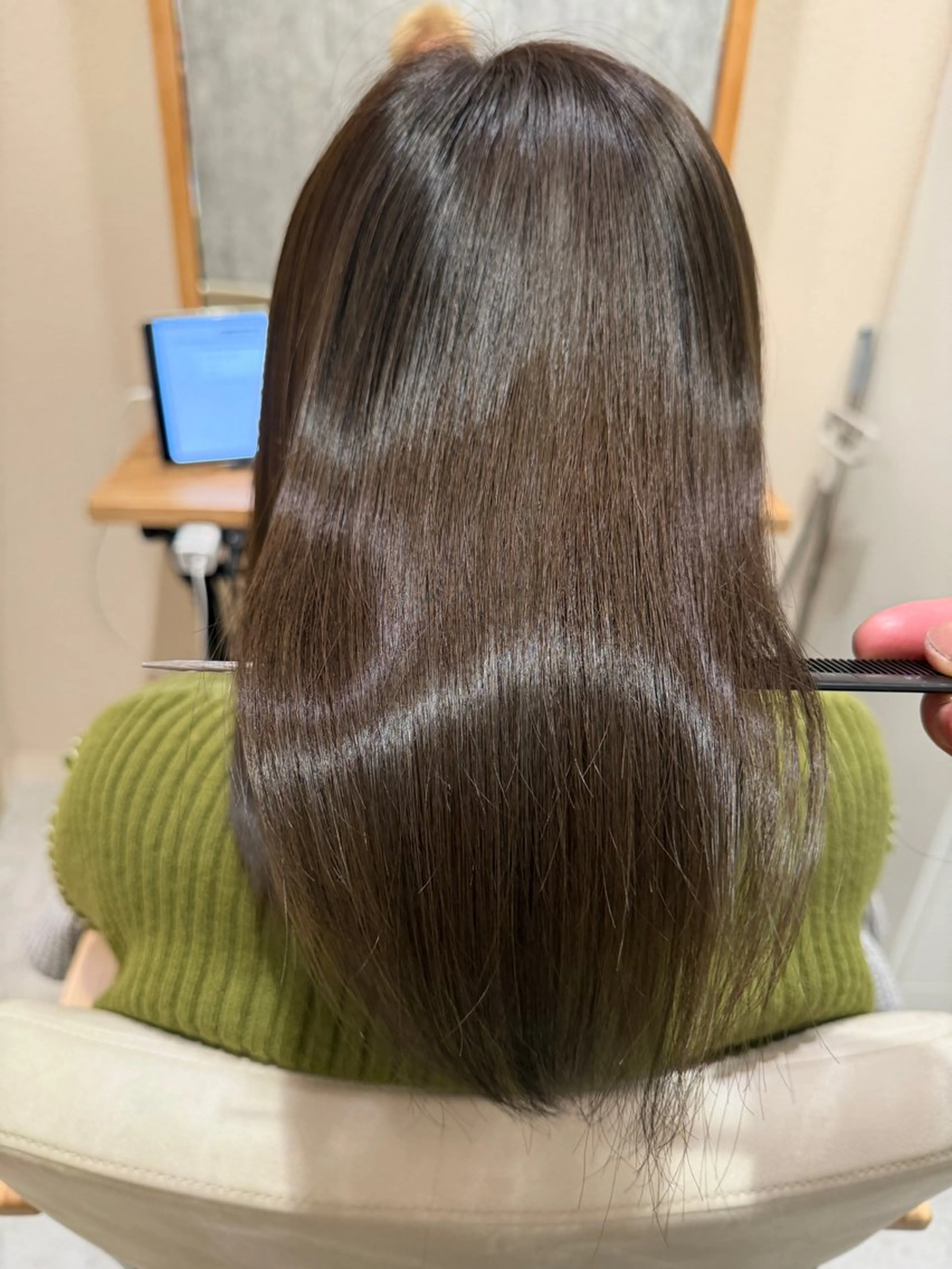 セミロング カラー 髪質改善 艶髪🔵ﾌｾﾅｵﾔのヘアスタイル