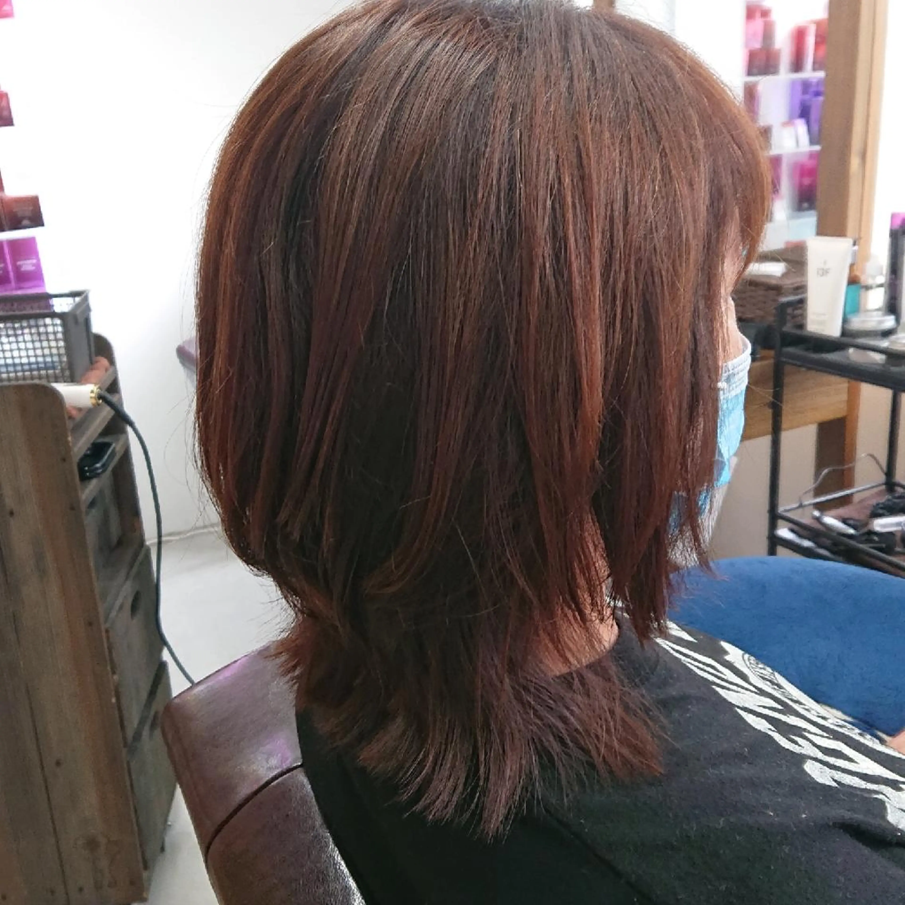 ミディアム レイヤーカット ウルフカット ウルフレイヤー ROSSO 春日部店のヘアスタイル