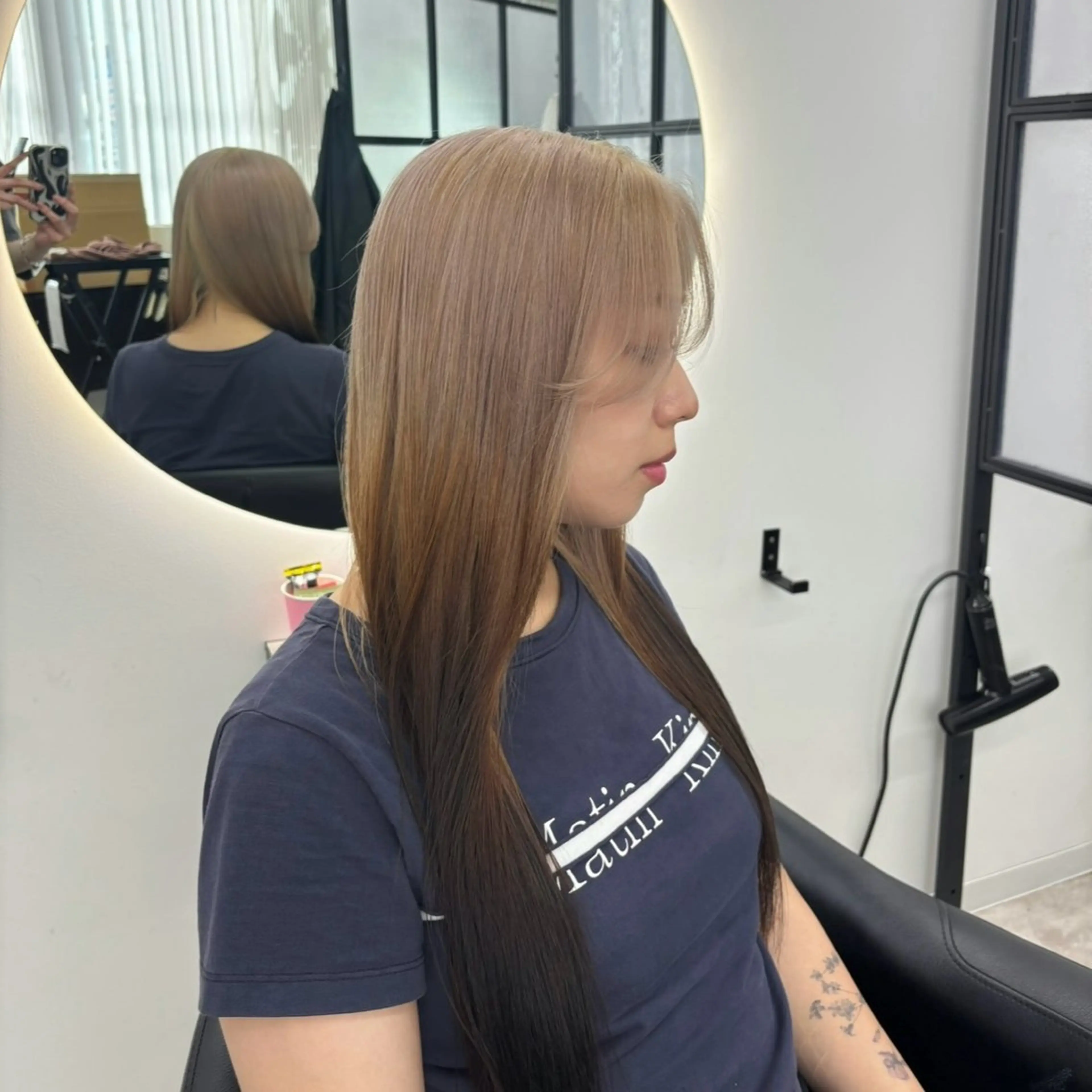 ロング カラー ヘアカラー Ren. 🦋デザインカラーのヘアスタイル