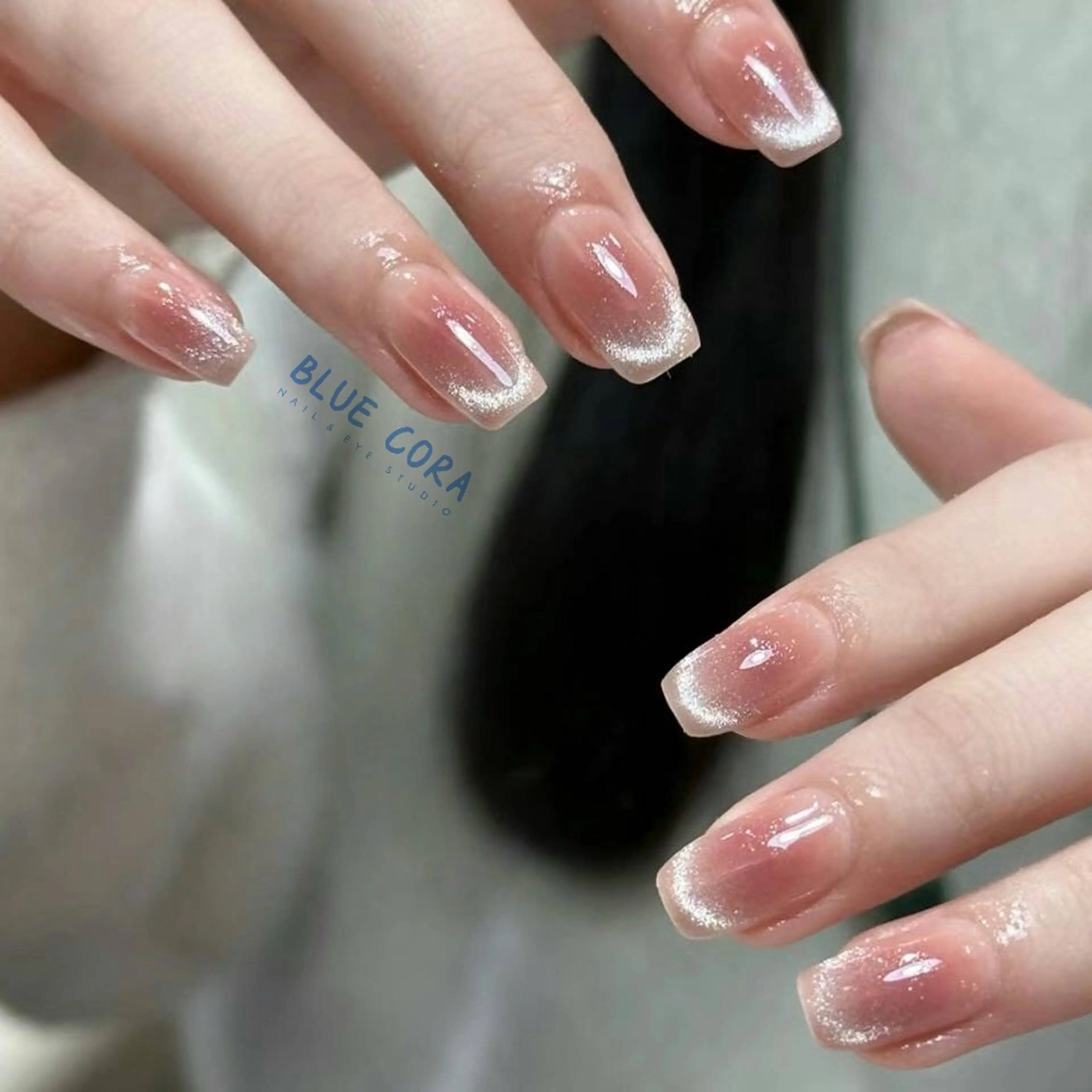 💥季節人気オススメ🔥★HAND💎マグネットグラデーションフレンチ✨ベースカラー付け！の写真