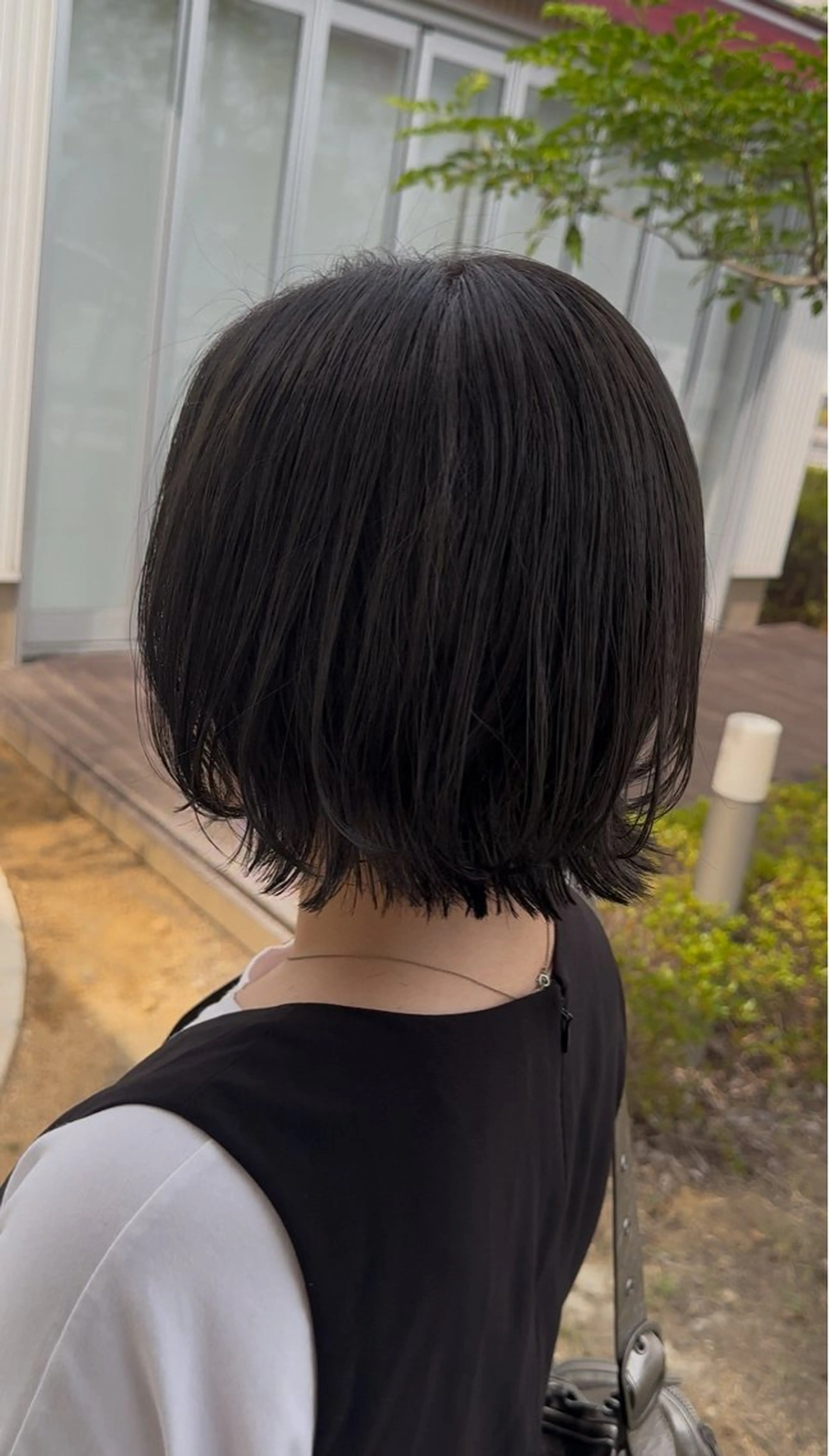 ミディアム カラー ボブ 外ハネヘア 千秋 秀容のヘアスタイル