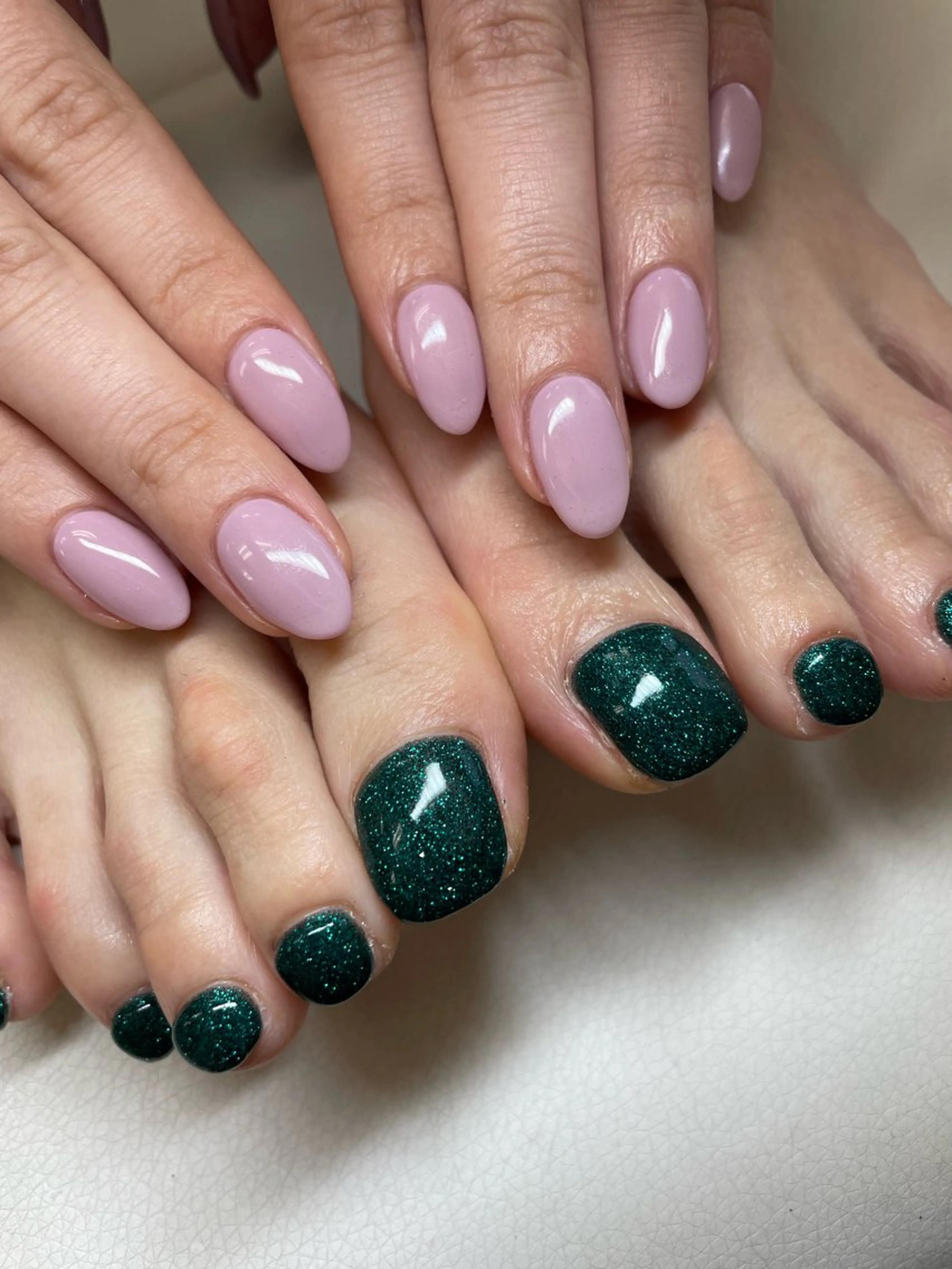 ネイル フットネイル Hisaka Mikiのネイルデザイン