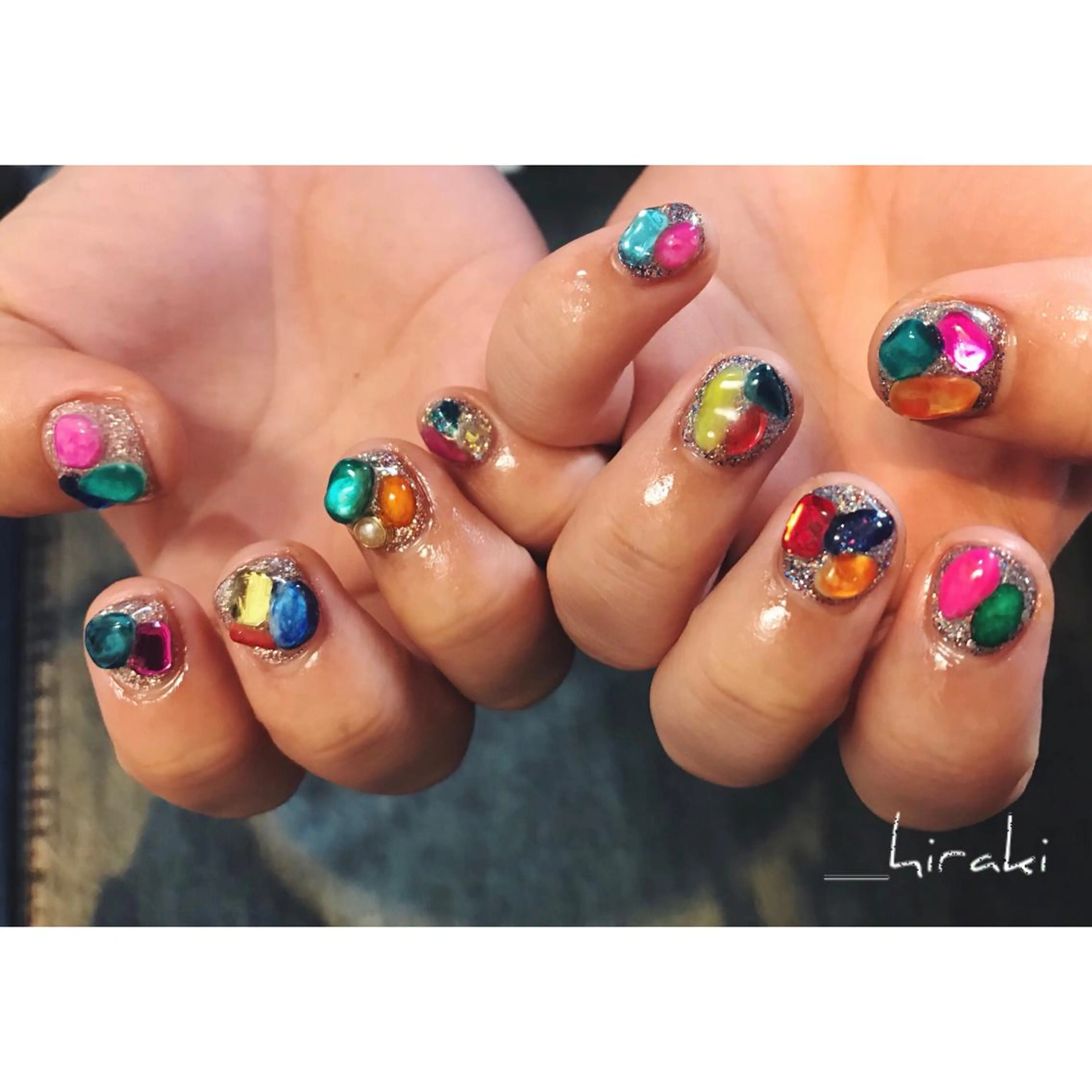 ネイル nail atelier AMBER所属・saori .の眉毛・アイブロウイメージ