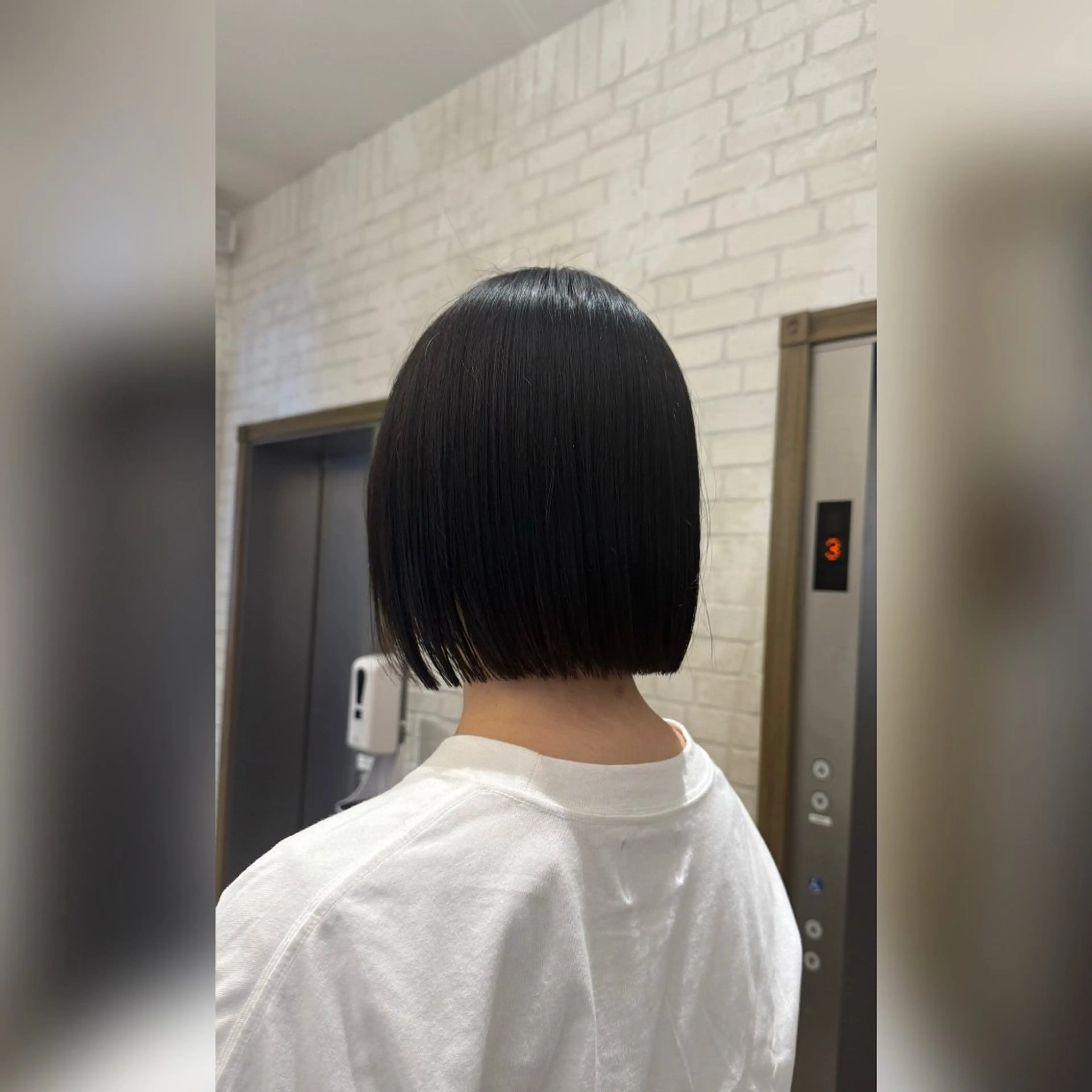 ミディアム 高橋 奏のヘアスタイル