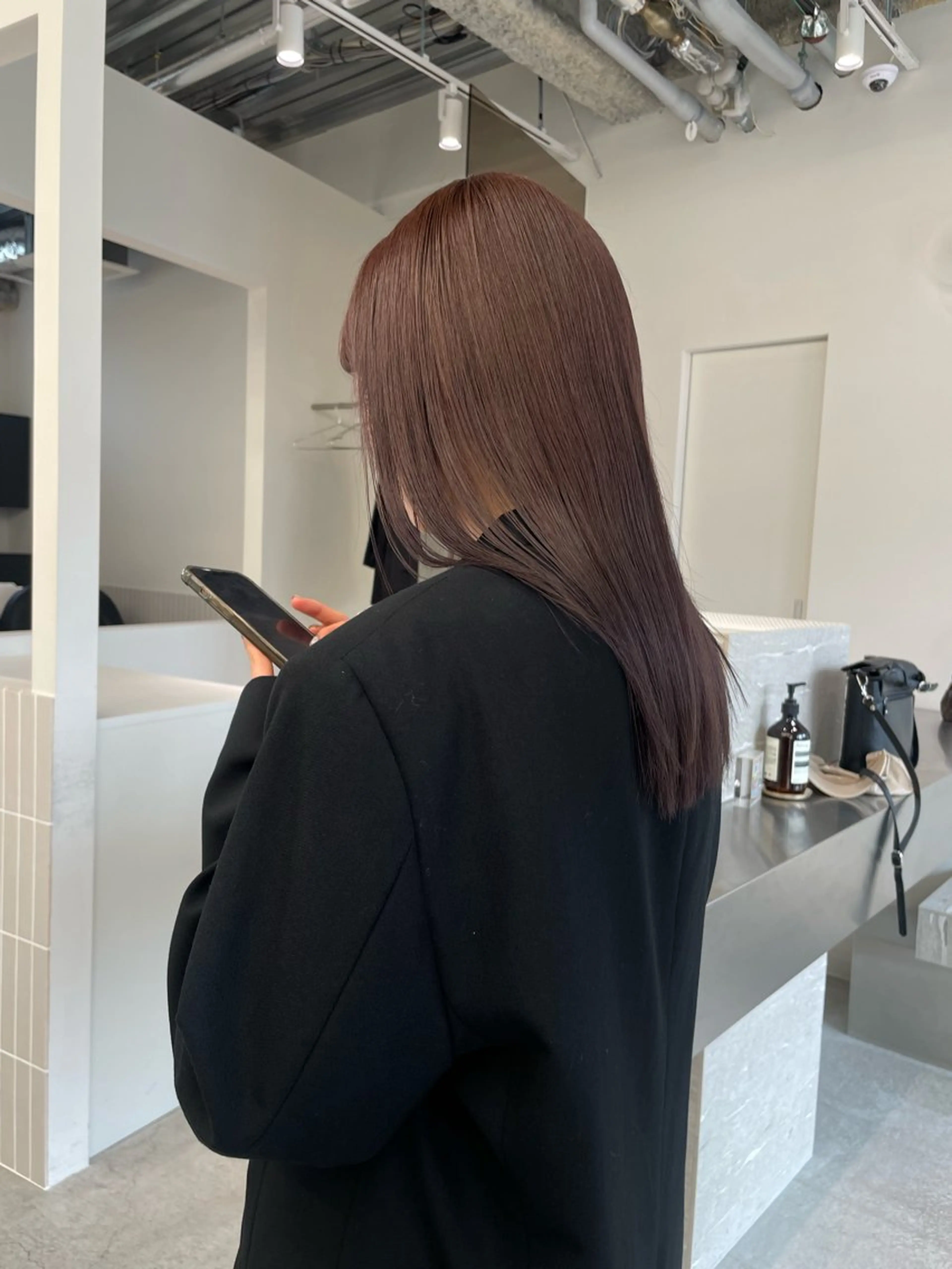 ロング カラー ブリーチ ブラウンカラー 透明感カラー ココアブラウン ブリーチなしカラー HARUKA/原宿 ショートカットモデルのヘアスタイル
