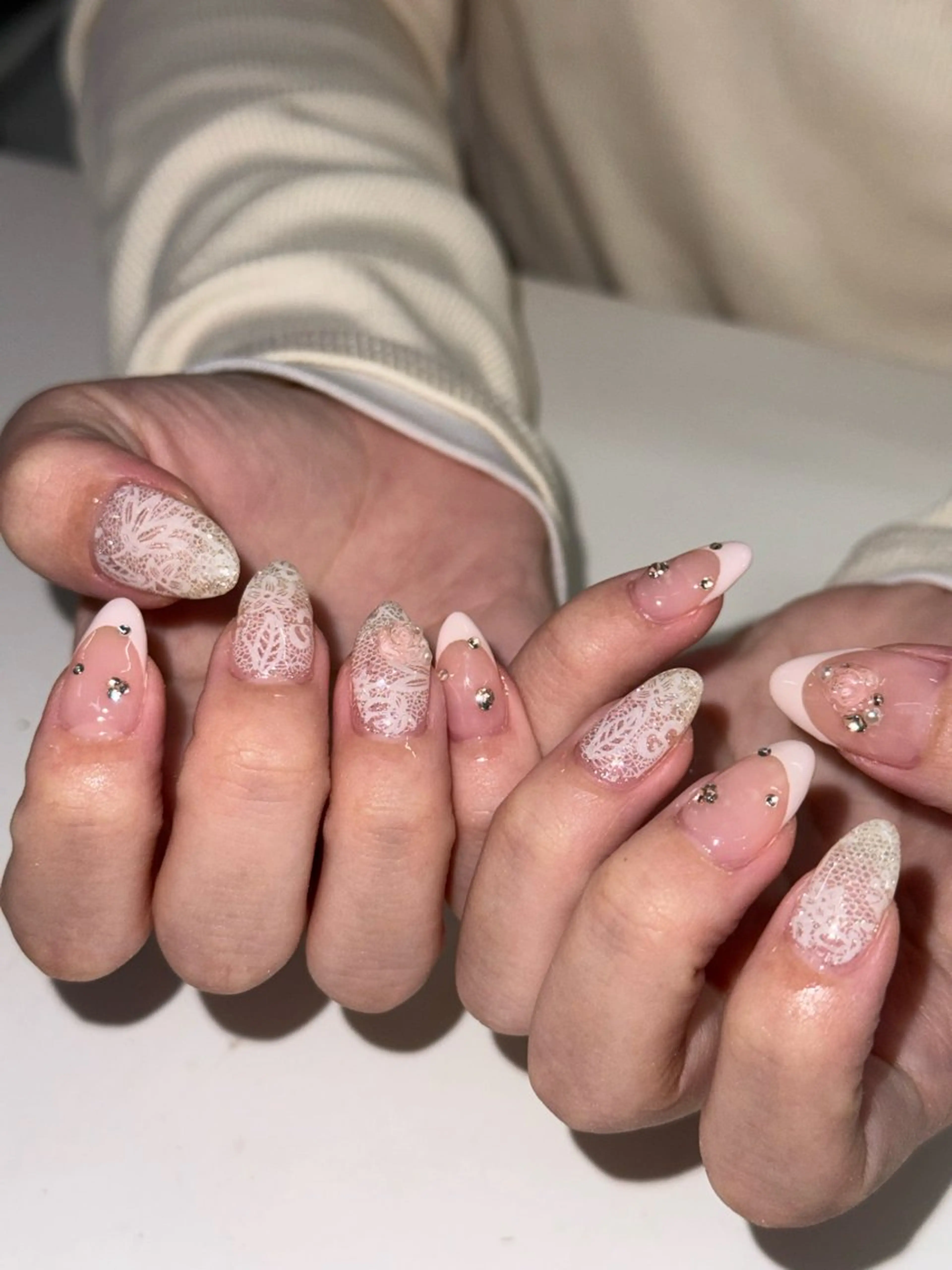ネイル レース ハンドネイル WOLTOKYO渋谷 yunaのネイルデザイン