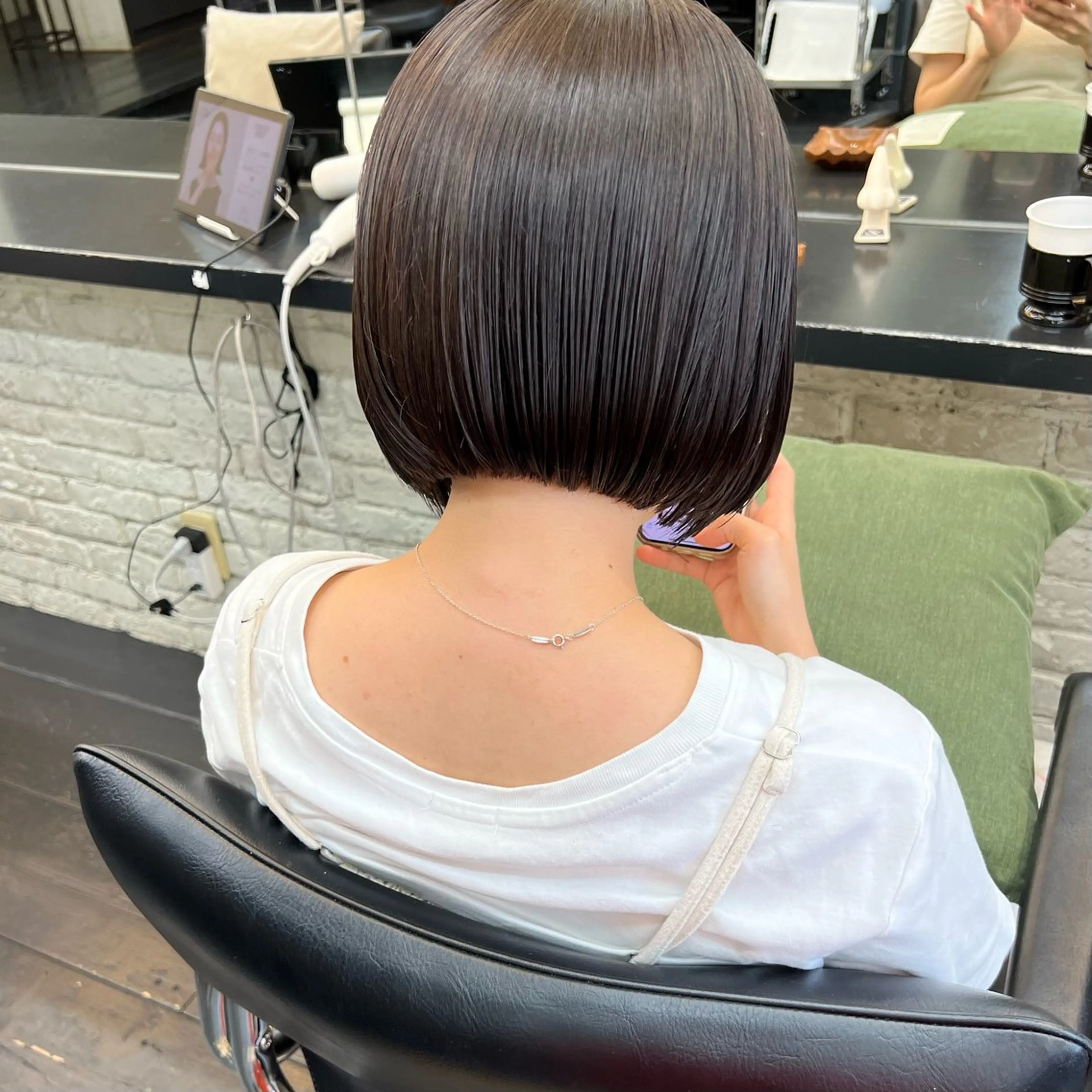 ショート 切りっぱなしボブ ボブ 大久保 佳那のヘアスタイル