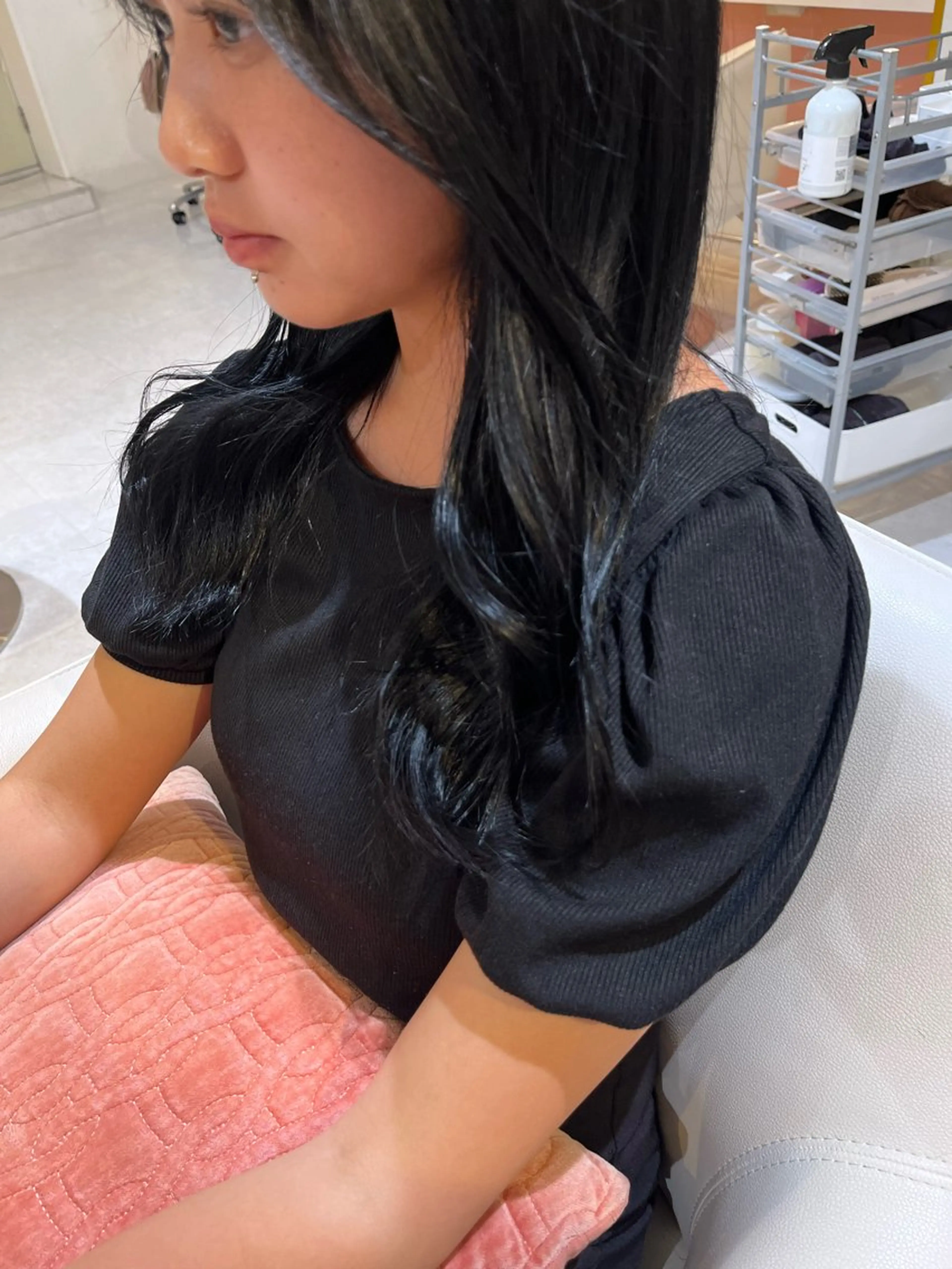 ロング ヘアカラー 梛木 唯のヘアスタイル