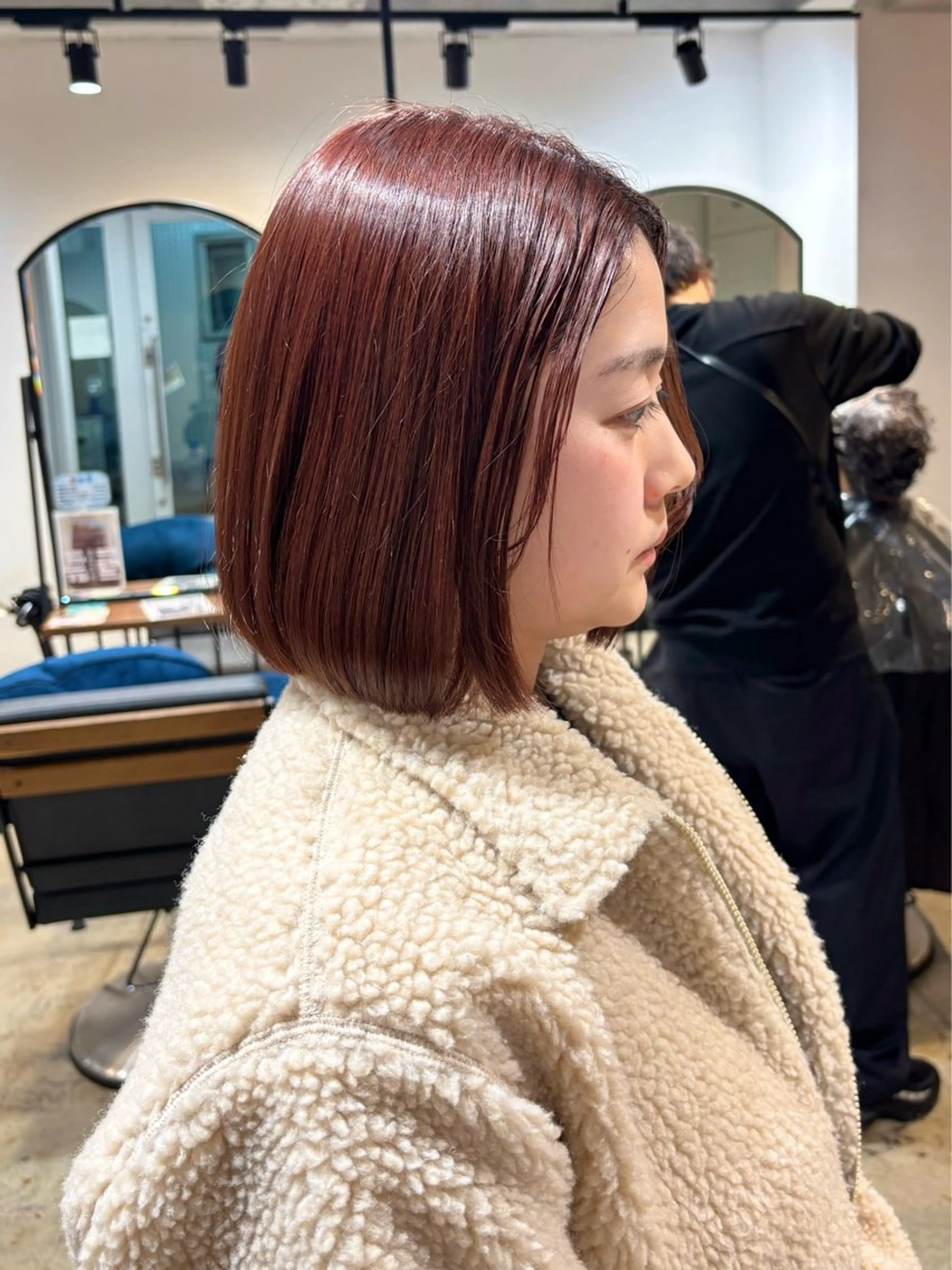 ショート カラー ブリーチ ダブルカラー ブリーチなしカラー 艶カラー🥣ショート /レイヤー/小由葵のヘアスタイル