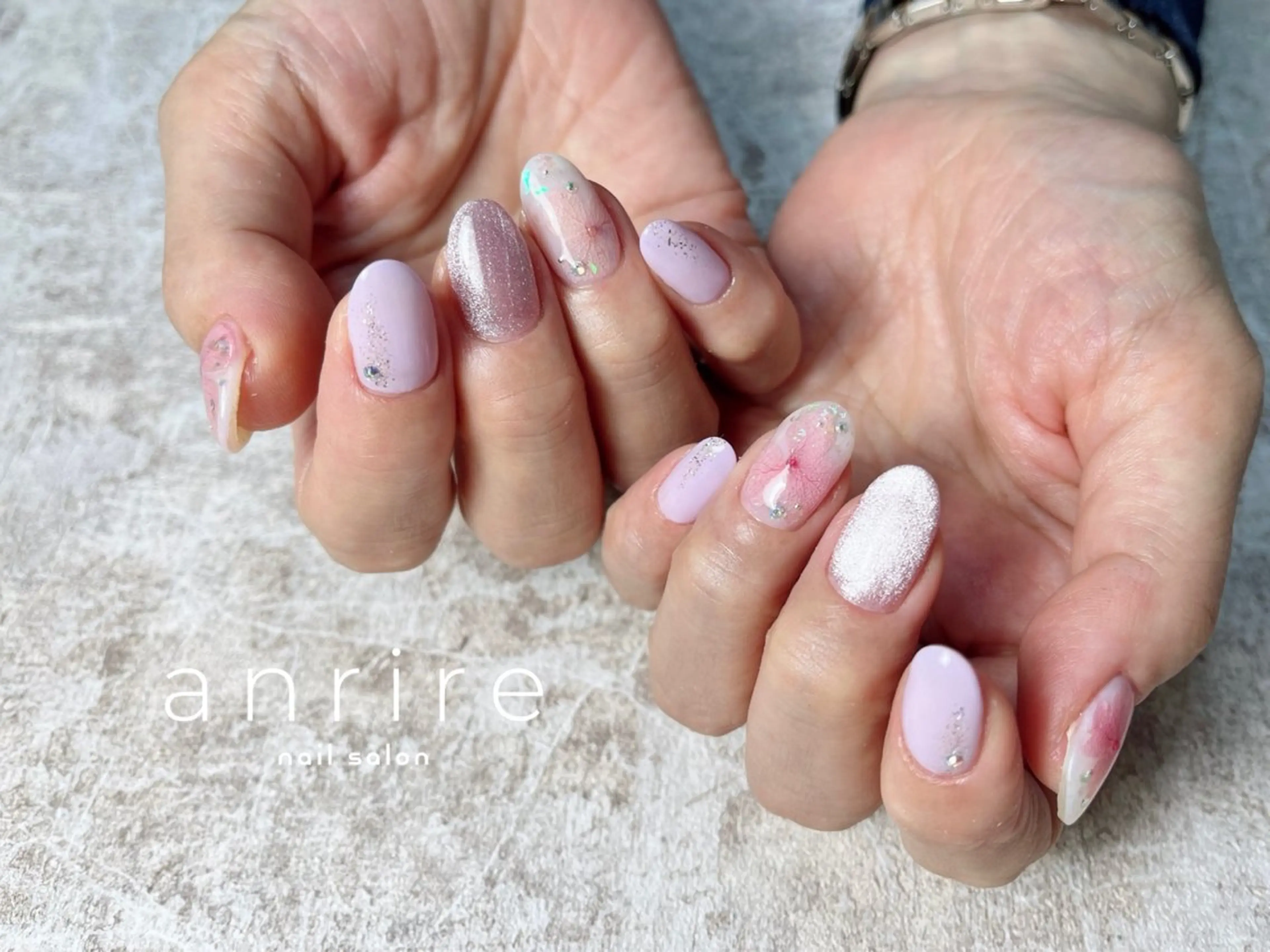 ネイル フラワーネイル ジェルネイル キラキラネイル ラメ(グリッター) マグネットネイル ハンドネイル nailsalon anrireのネイルデザイン