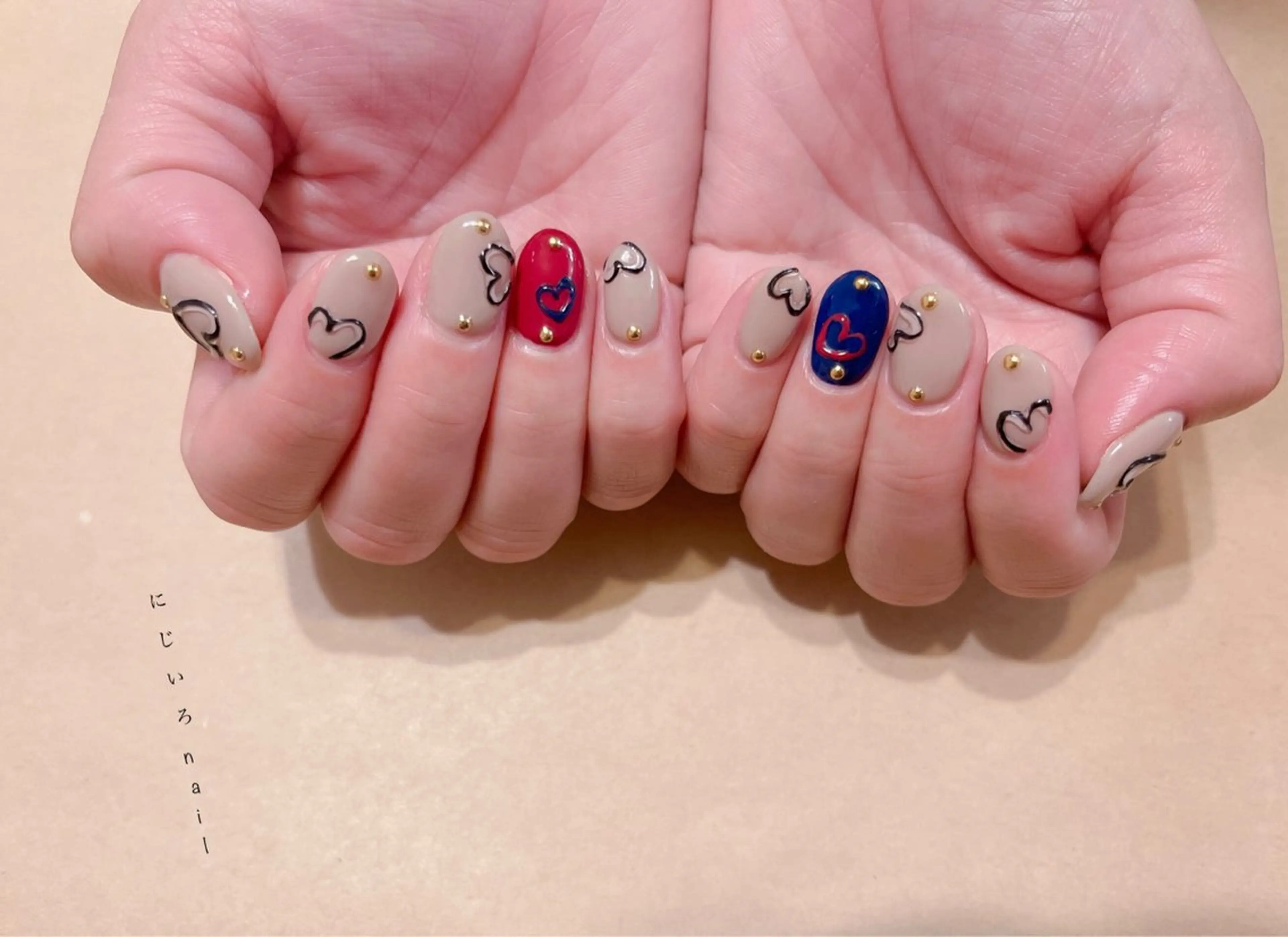 ネイル にじいろ nailのネイルデザイン