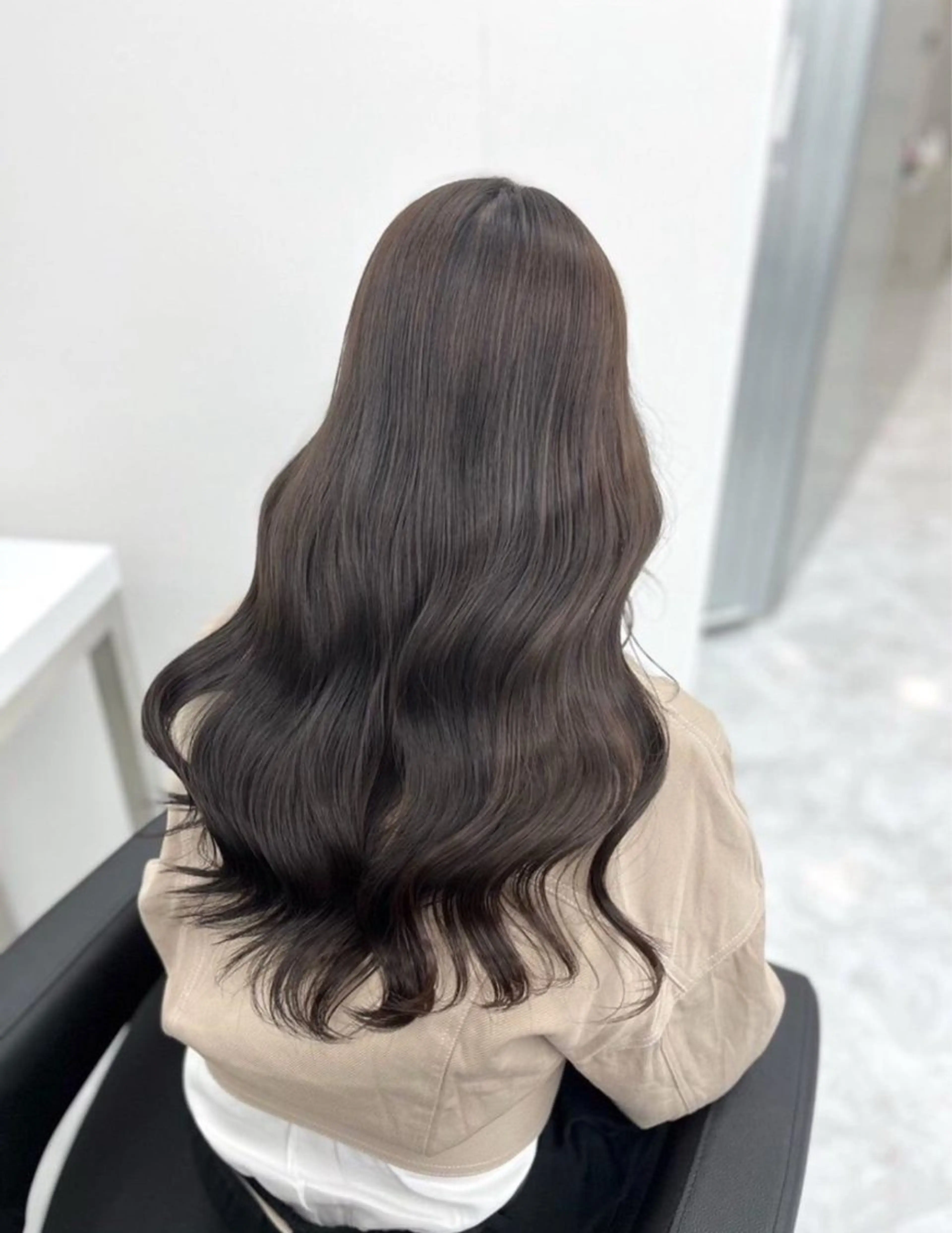 カラー Yoki.【ﾖｷ】 OMI／透明感カラーのヘアスタイル