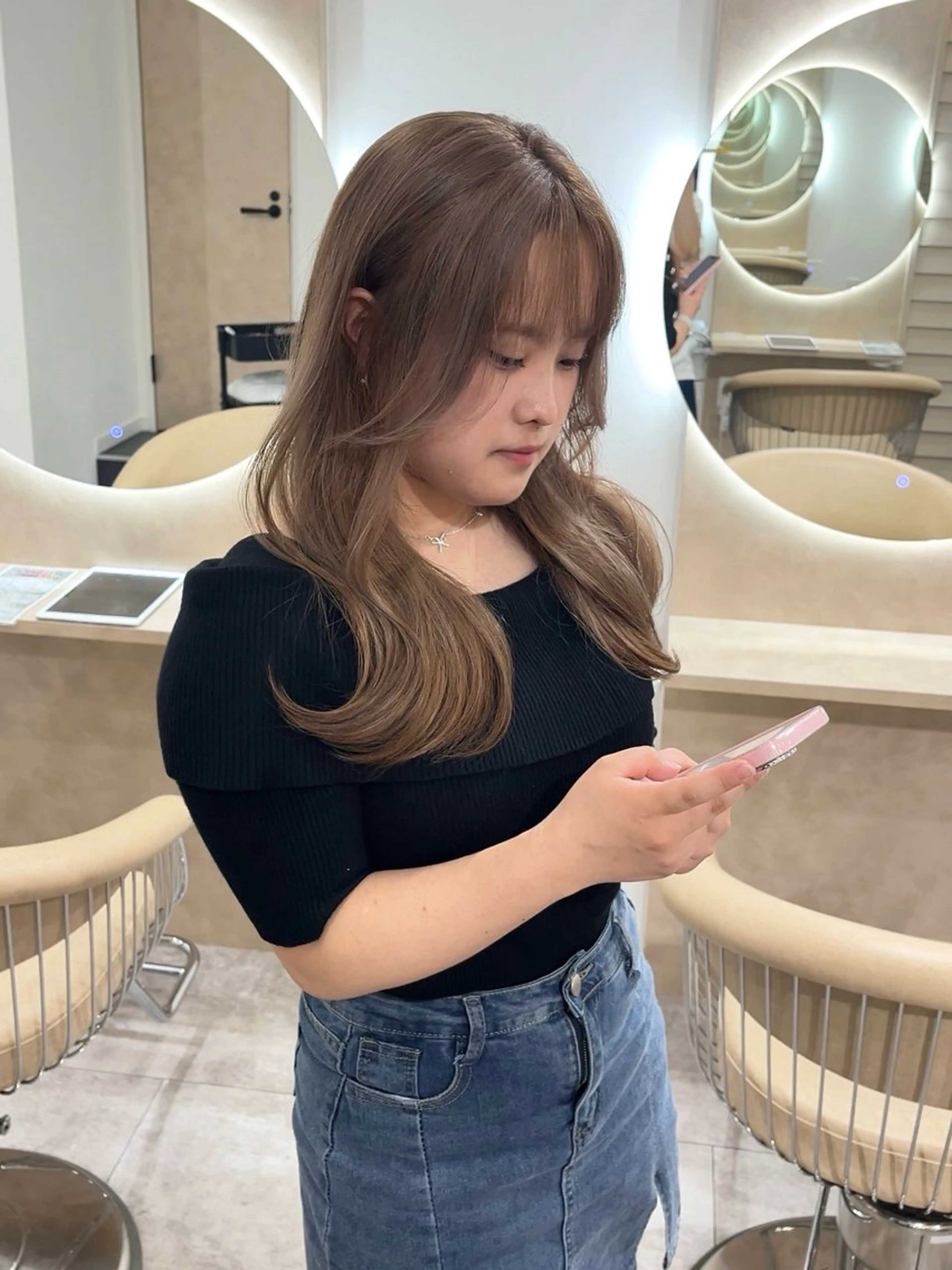 セミロング レイヤーカット カット ヘアカラー トリートメント 廣庭 勇人のヘアスタイル