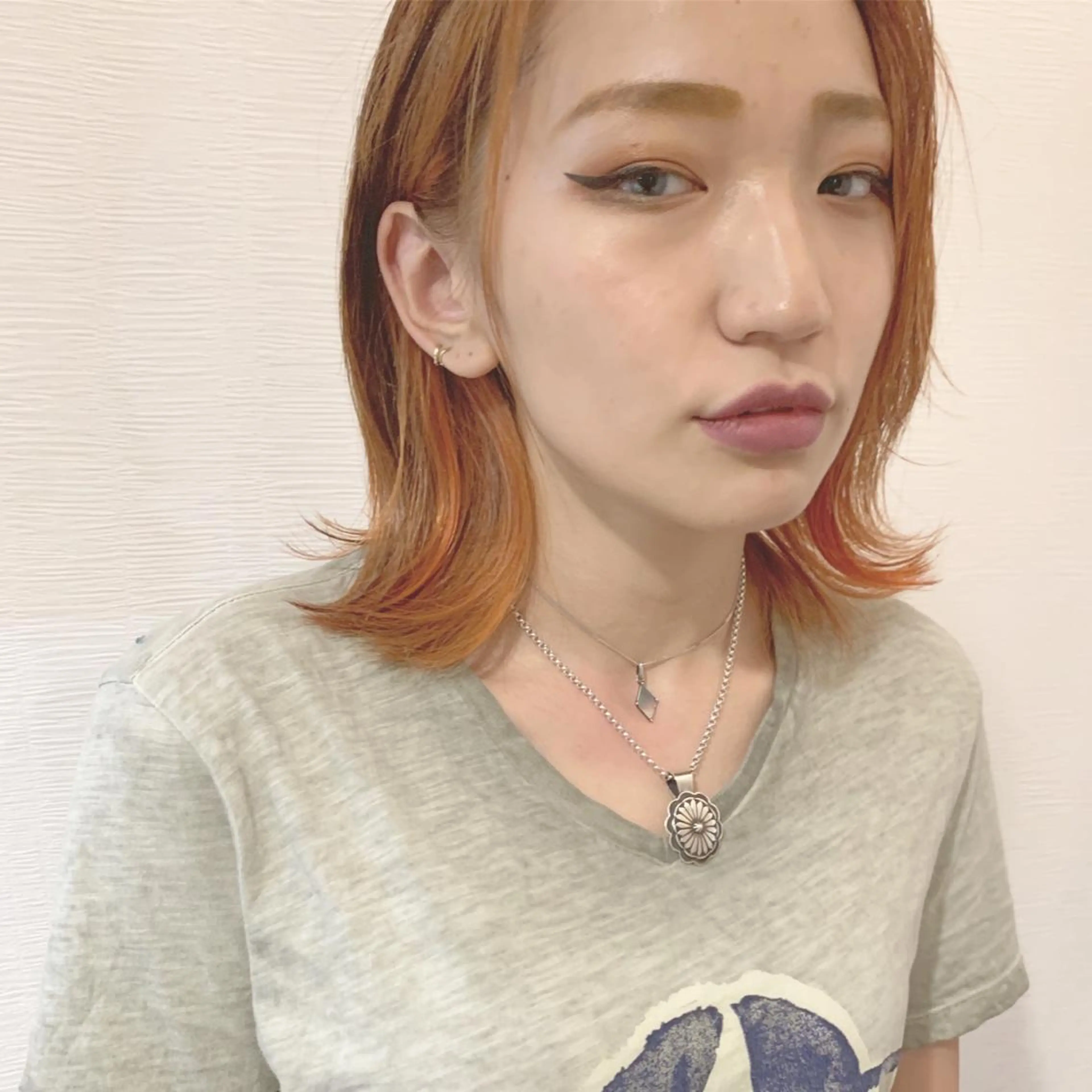 ミディアム カラー ブリーチ インナーカラー オレンジ トリートメント toiro by lien hair atelier所属・池田 真由美のヘアスタイル