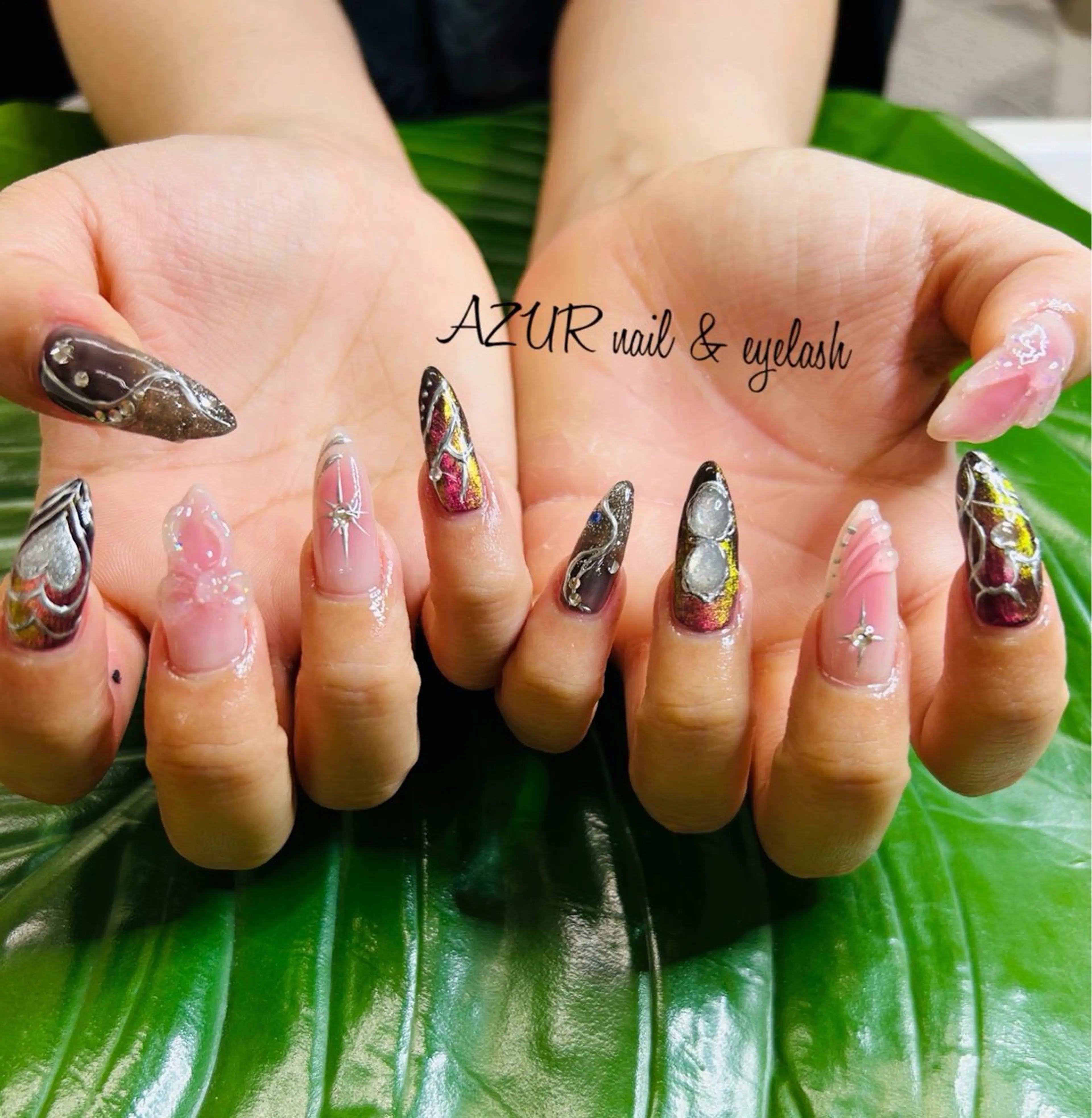 ネイル AZUR N&eyelashのネイルデザイン