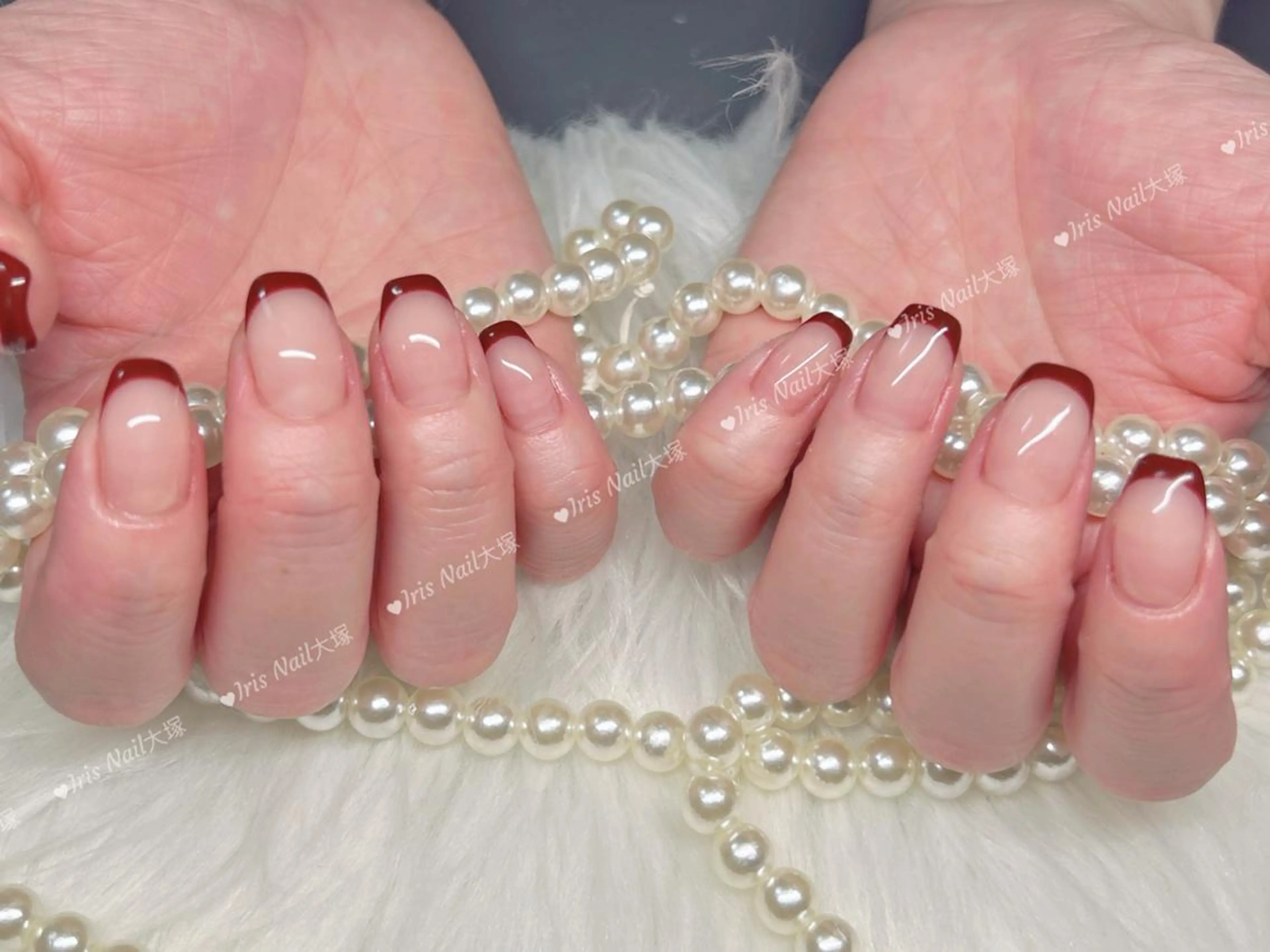 ネイル フレンチネイル 赤色 ハンドネイル ハンドケア 🍒IRIS Nail🌸のネイルデザイン