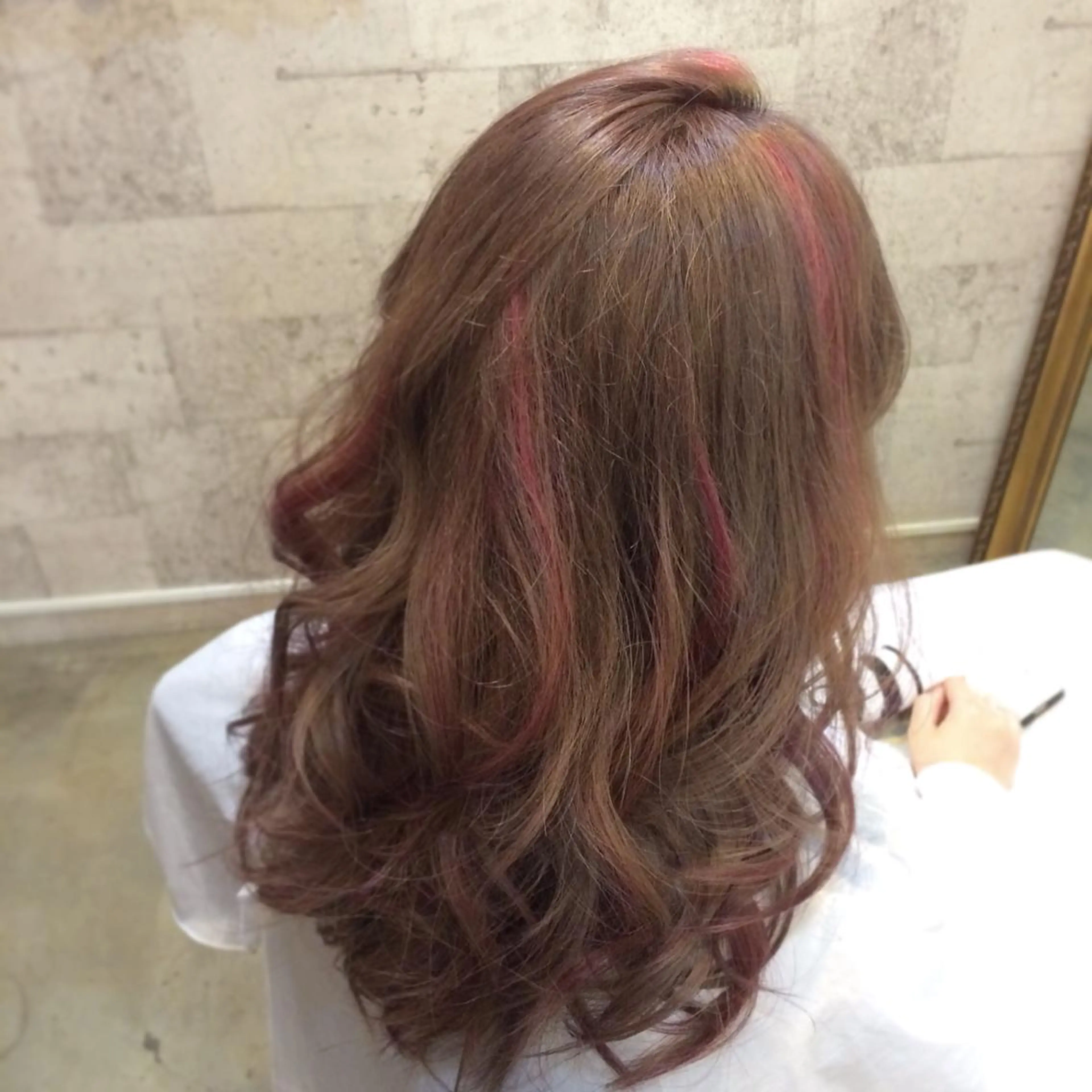 カラー アッシュ アッシュグレー アッシュグレージュ グレージュ ピンクカラー インナーカラー/天神 ブリーチ/吉田のヘアスタイル