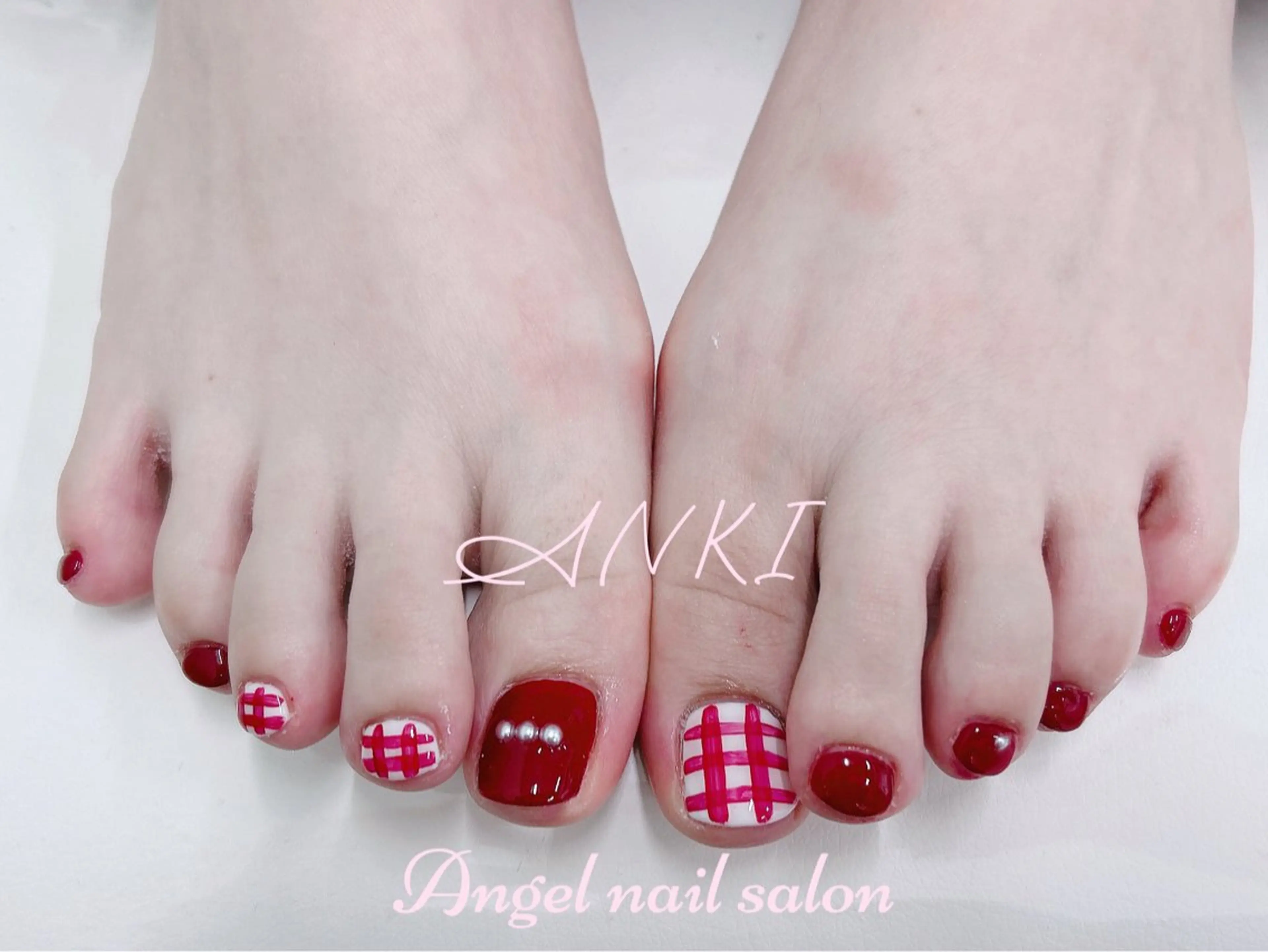 💜フット持ち込みデザイン💜デザイン6本まで(オフ無料、ケア、保湿オイル込み)の写真