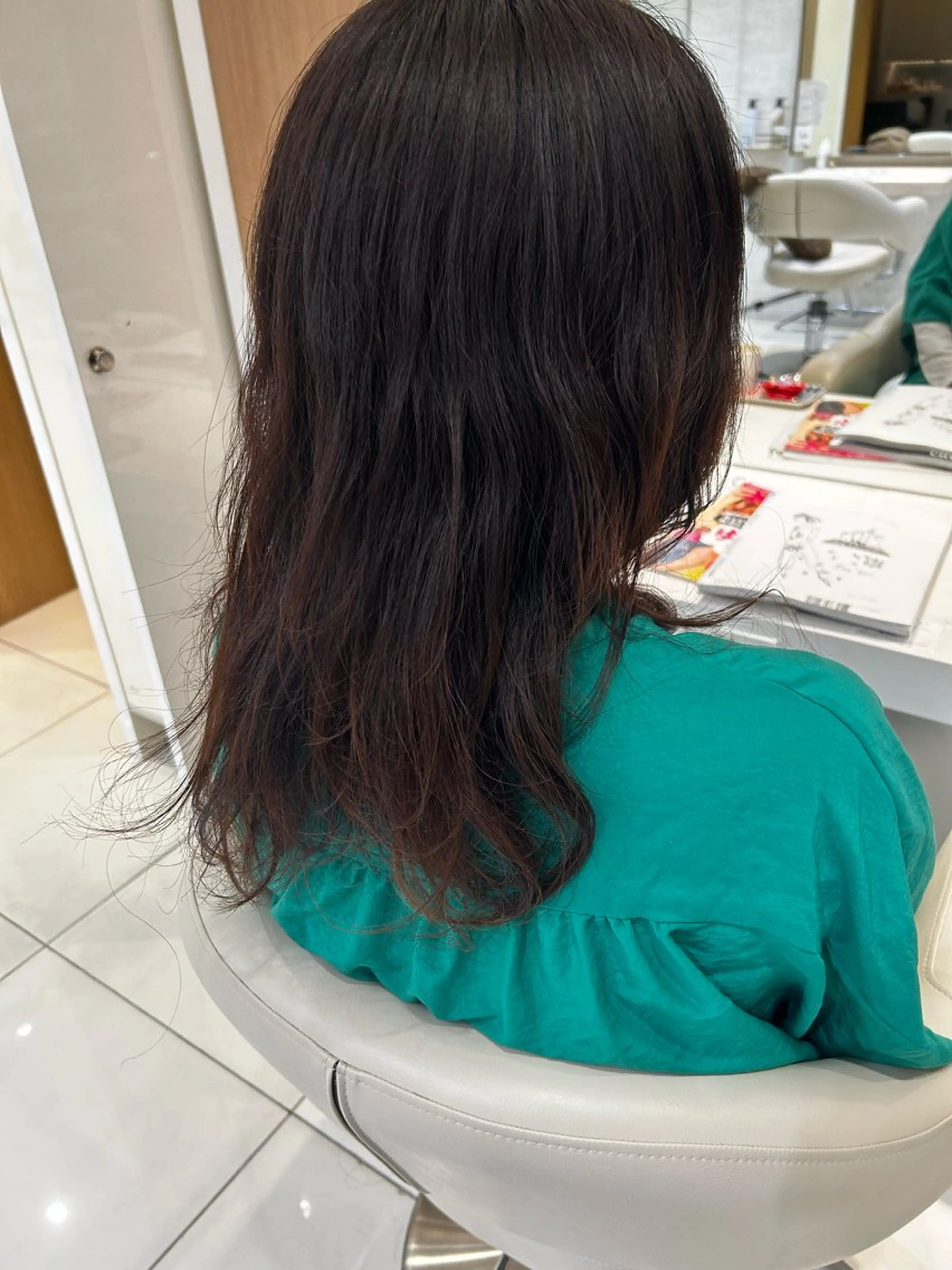 ミディアム カラー トリートメント カット トリートメント 縮毛矯正&髪質改善 西野のヘアスタイル