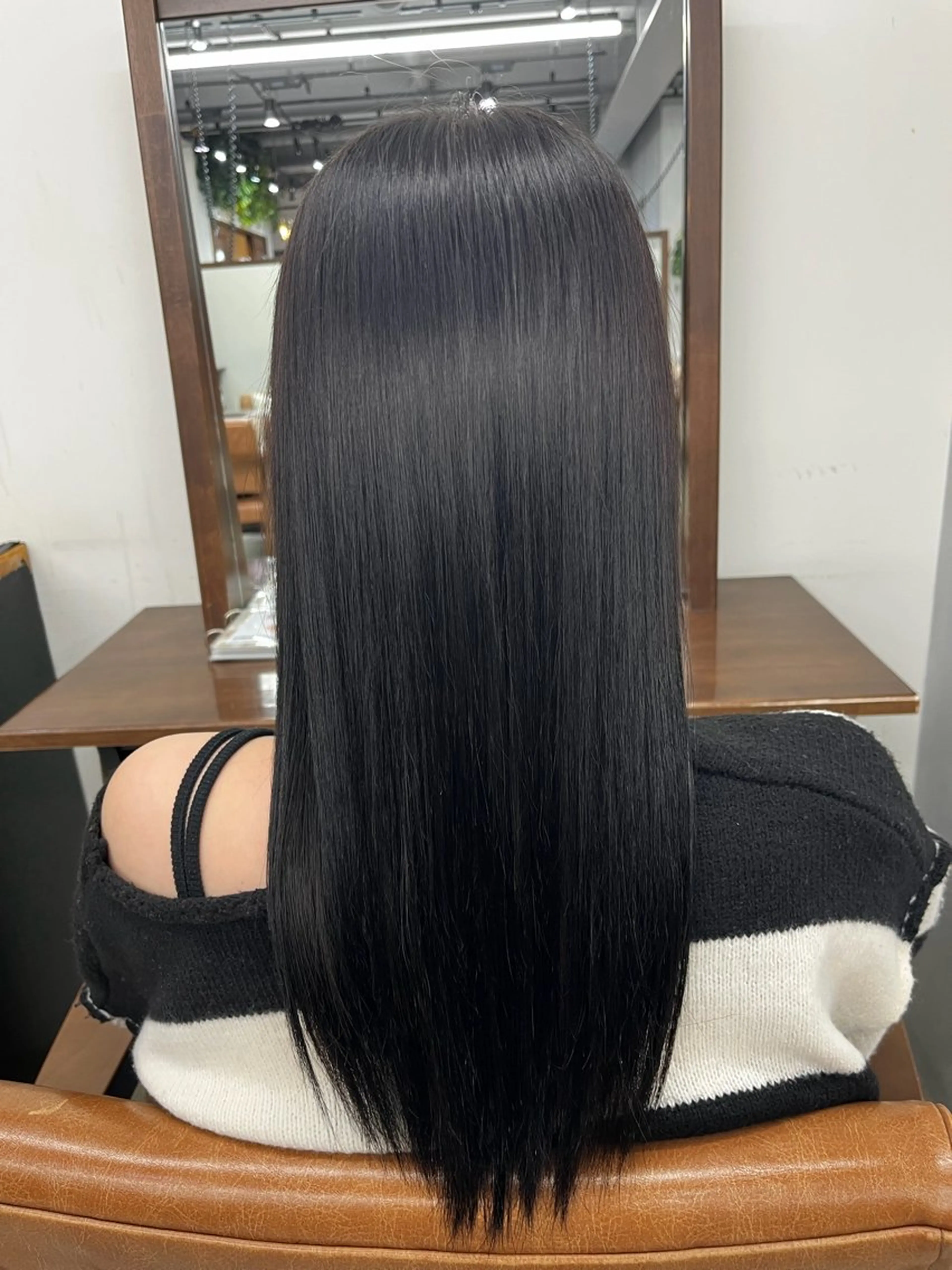 セミロング 平居 舞白のヘアスタイル