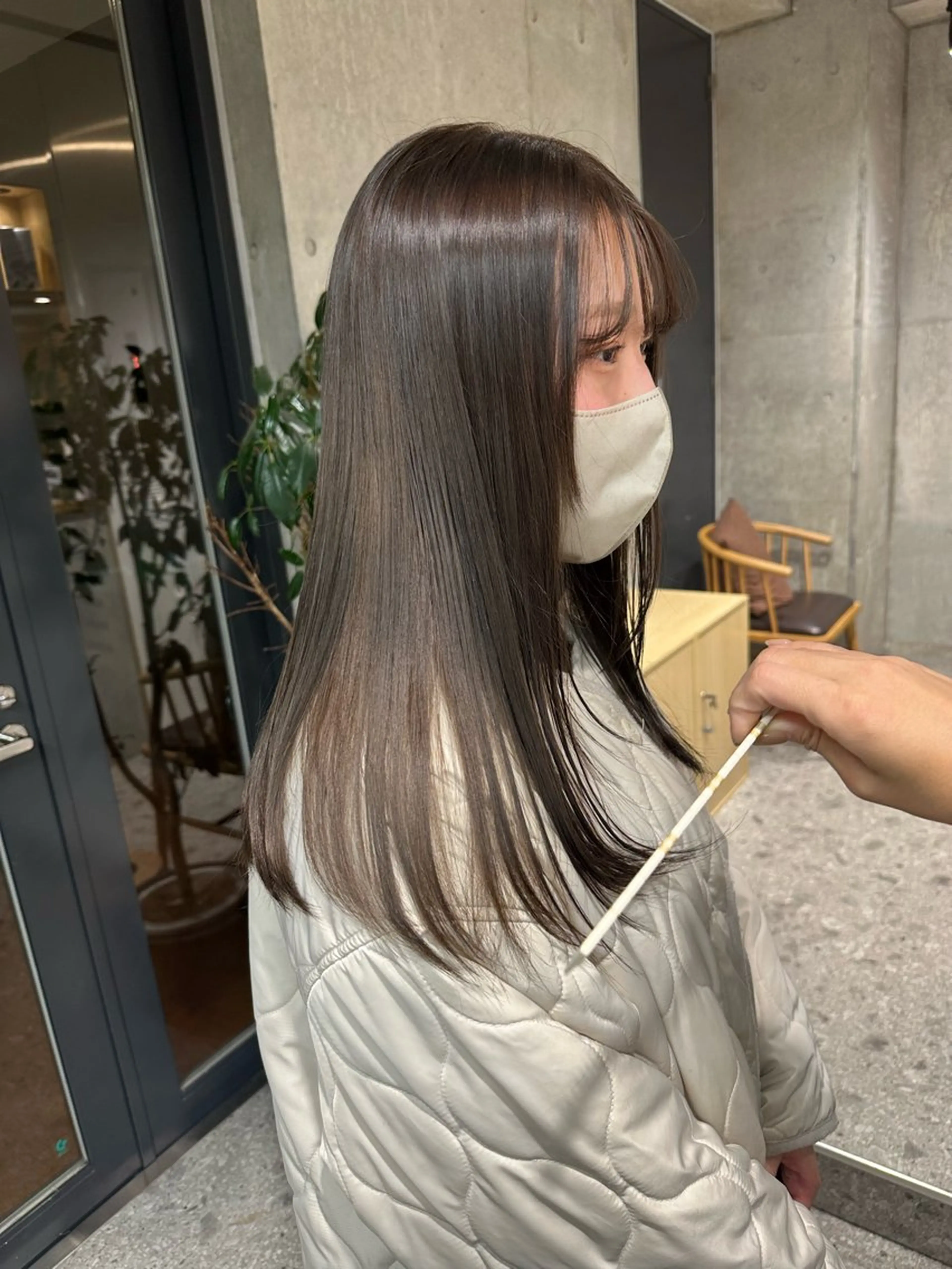 セミロング 縮毛矯正 ︎🤎W color MIYU‎🤎のヘアスタイル