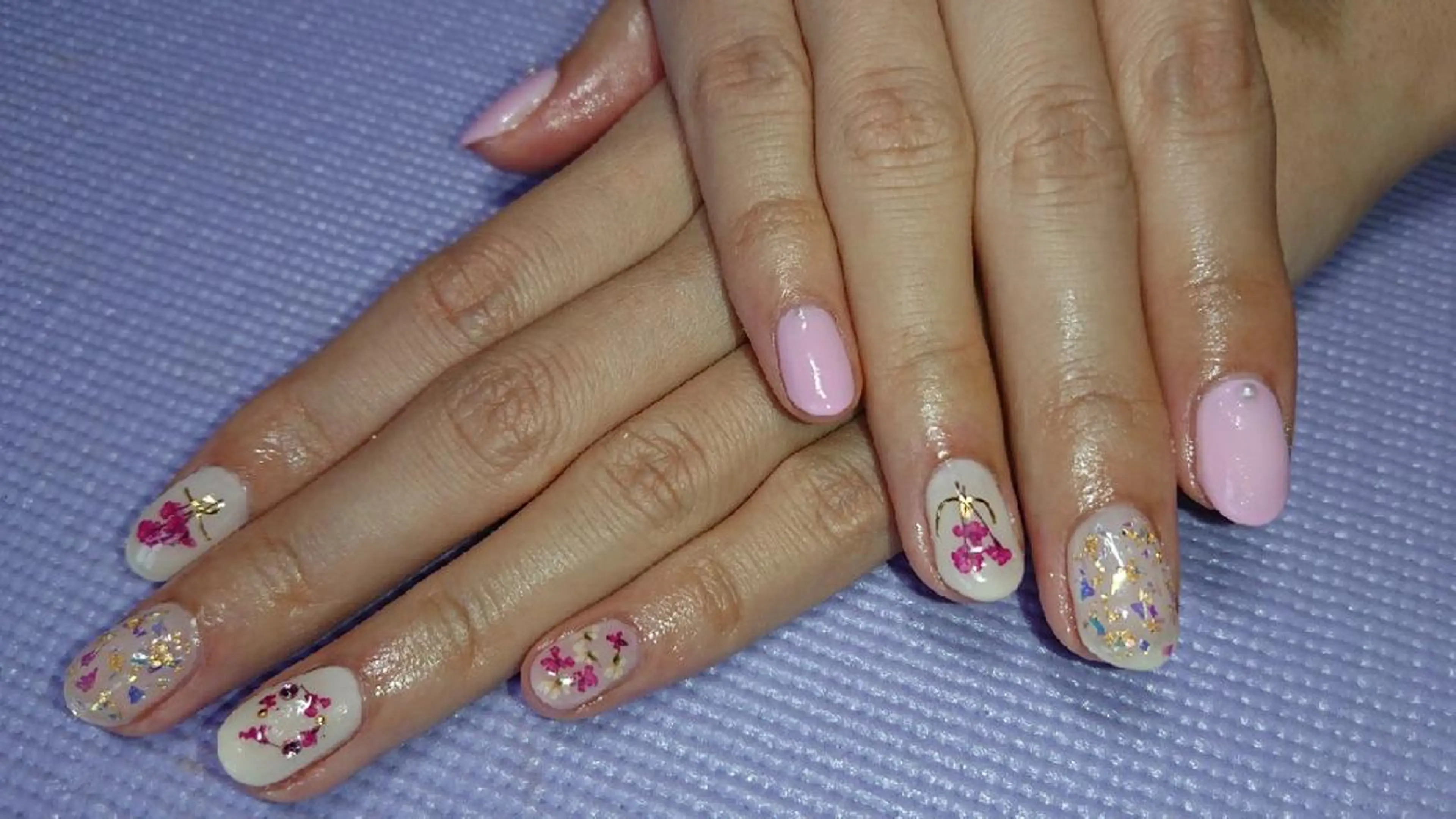 ネイル 持ち込み 春ネイル 平野 亜季のネイルデザイン