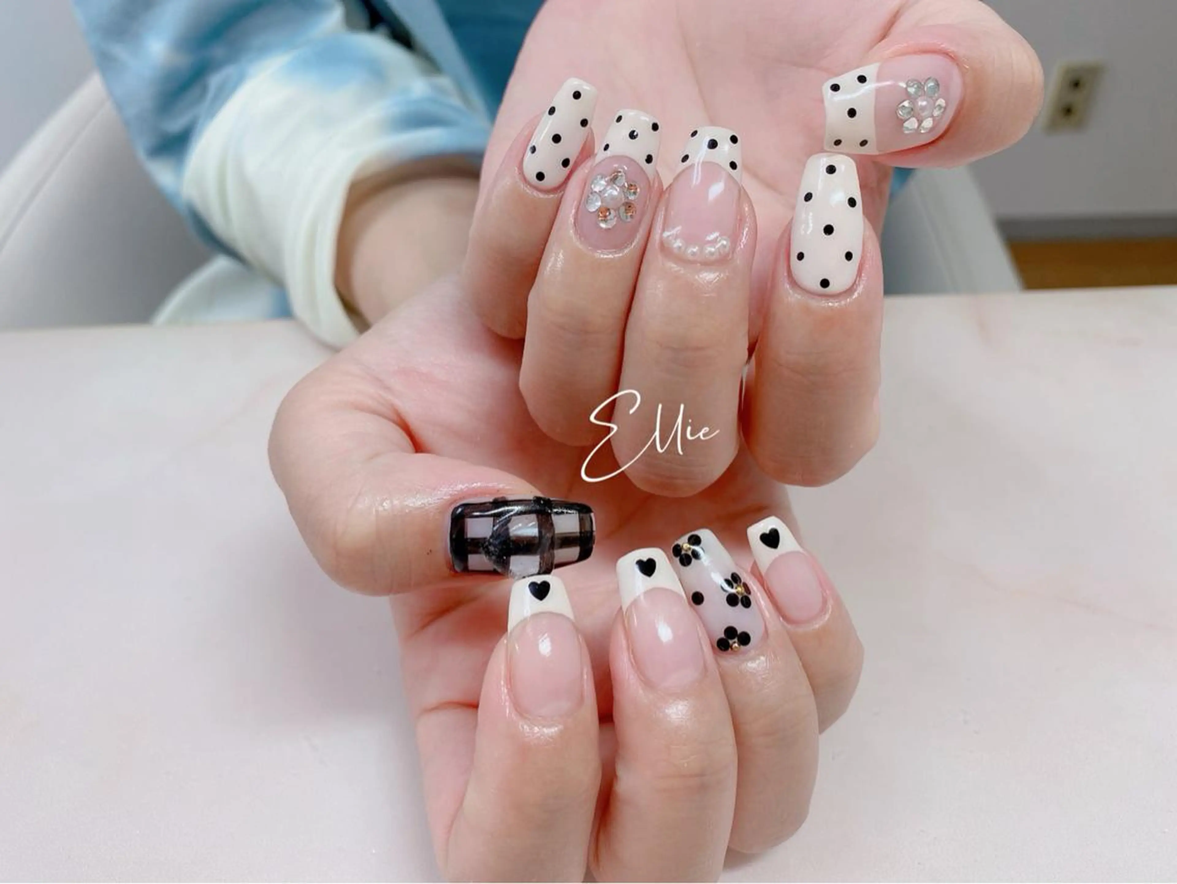 ネイル 閨匠ビューティサロン 新橋店♡Ellieのネイルデザイン