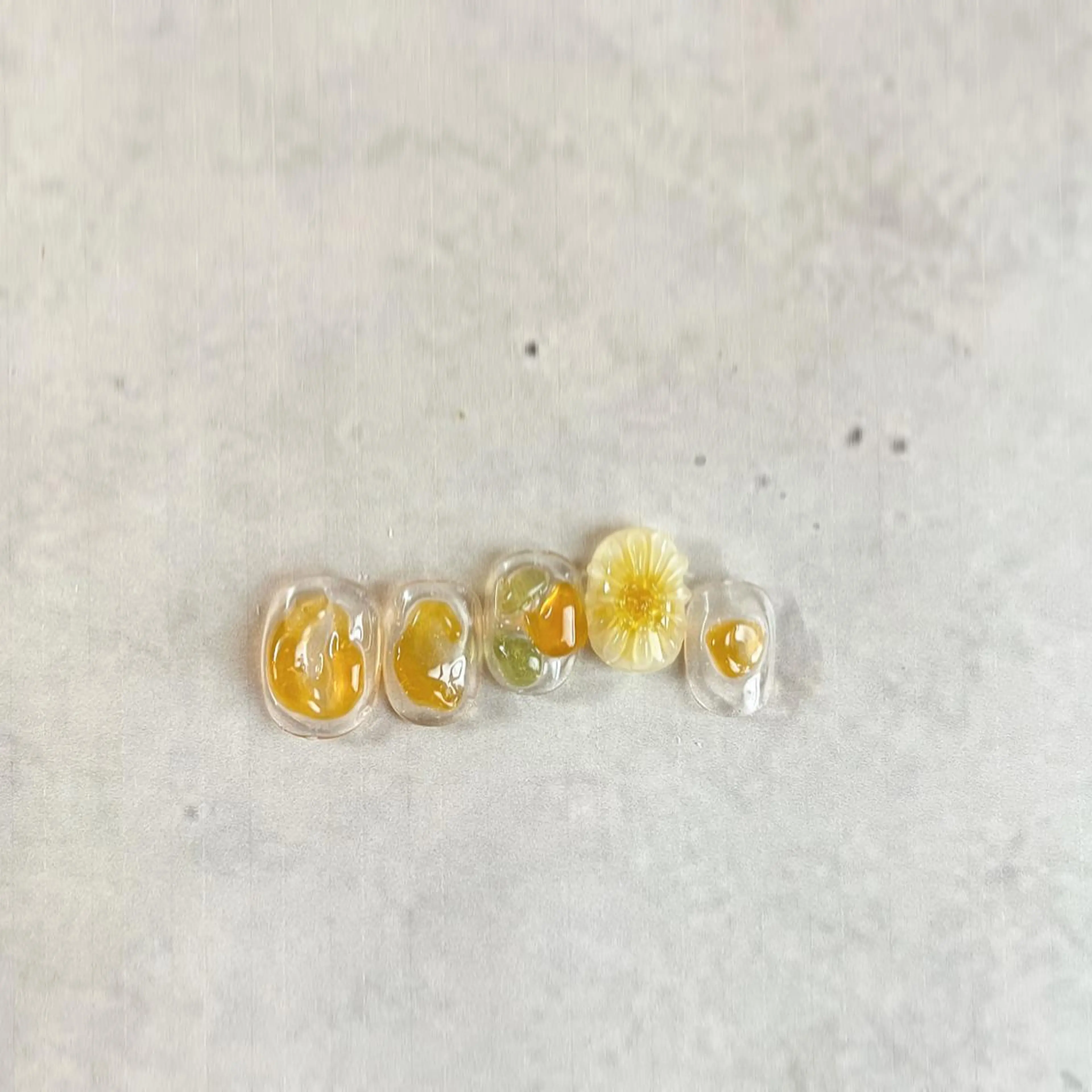 ネイル オレンジ ぷっくりネイル 夏ネイル フリーランス¨̮⃝ ネイリストOKADAのネイルデザイン