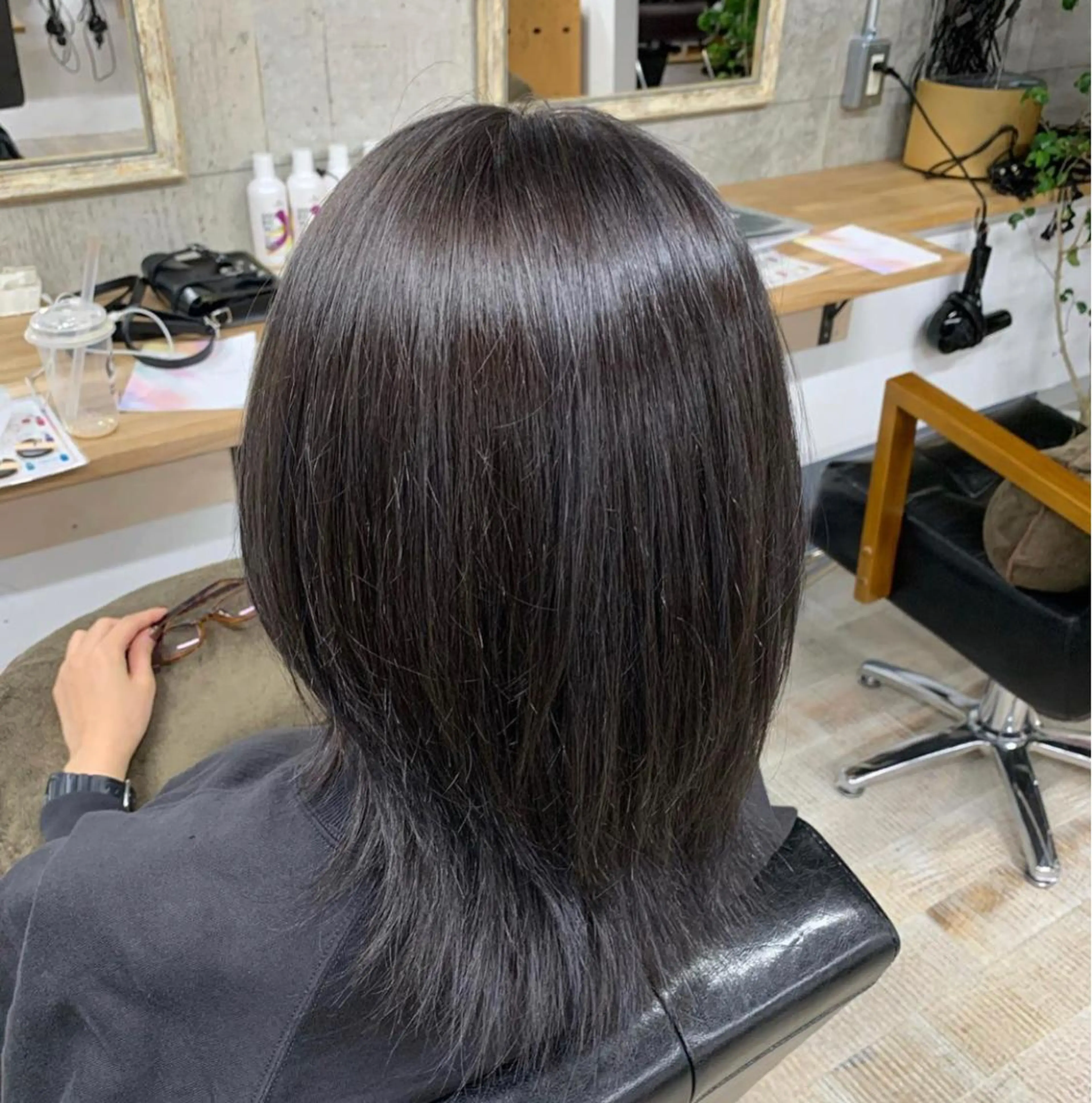 ミディアム カラー 透明感カラー 田中 しずかのヘアスタイル