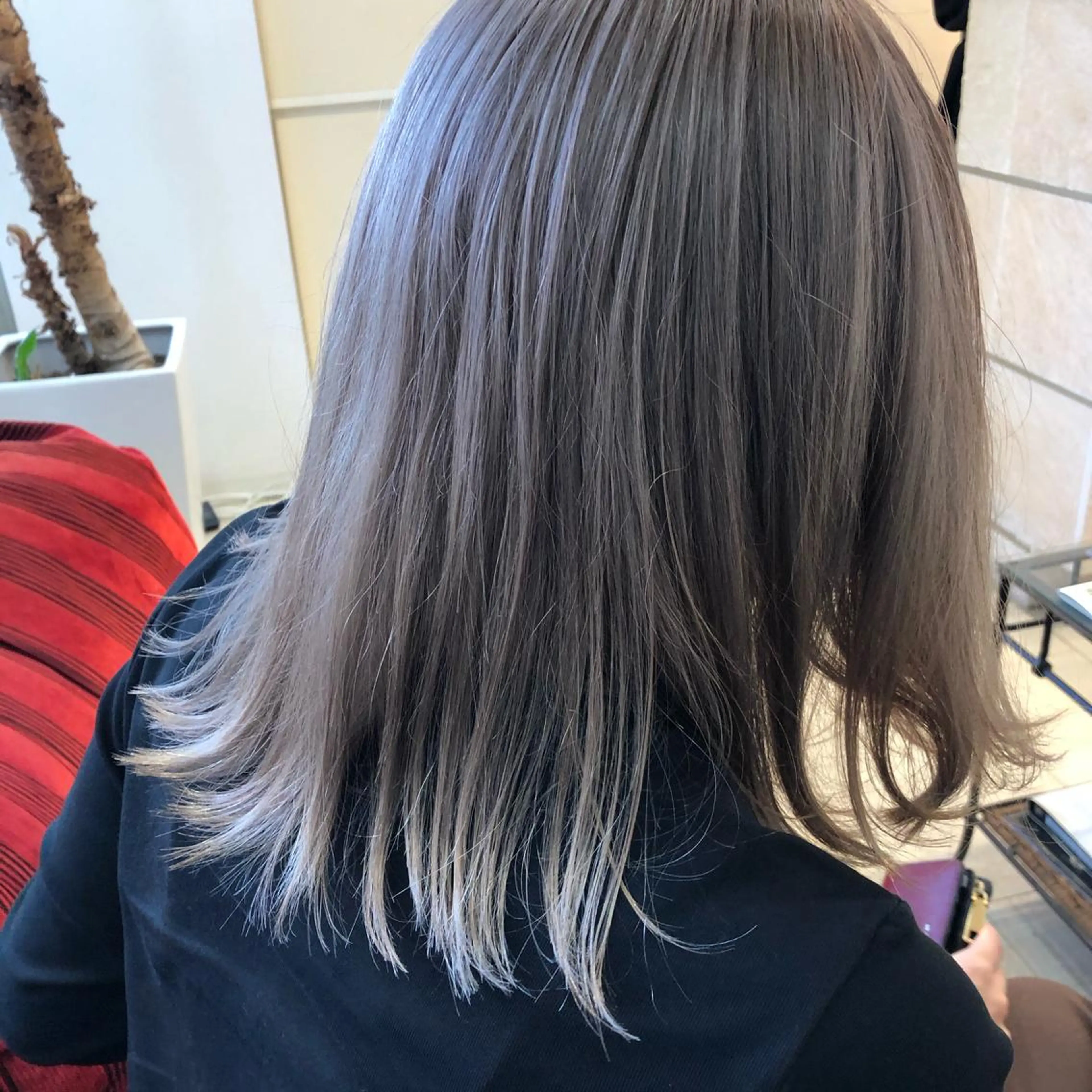 ショート 鶴﨑 美優亜のヘアスタイル