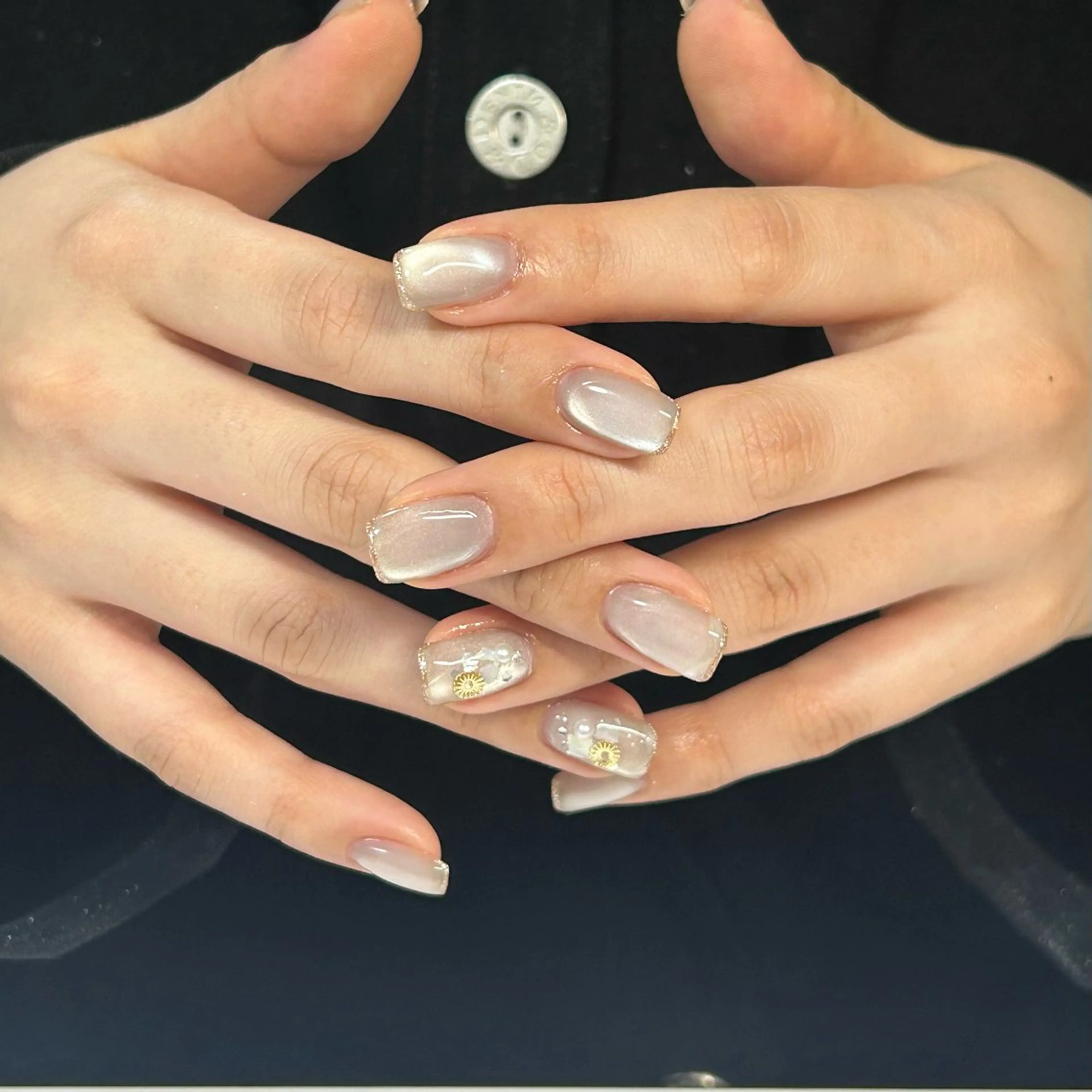 ネイル マグネットネイル ハンドネイル KANA  ︎︎のネイルデザイン