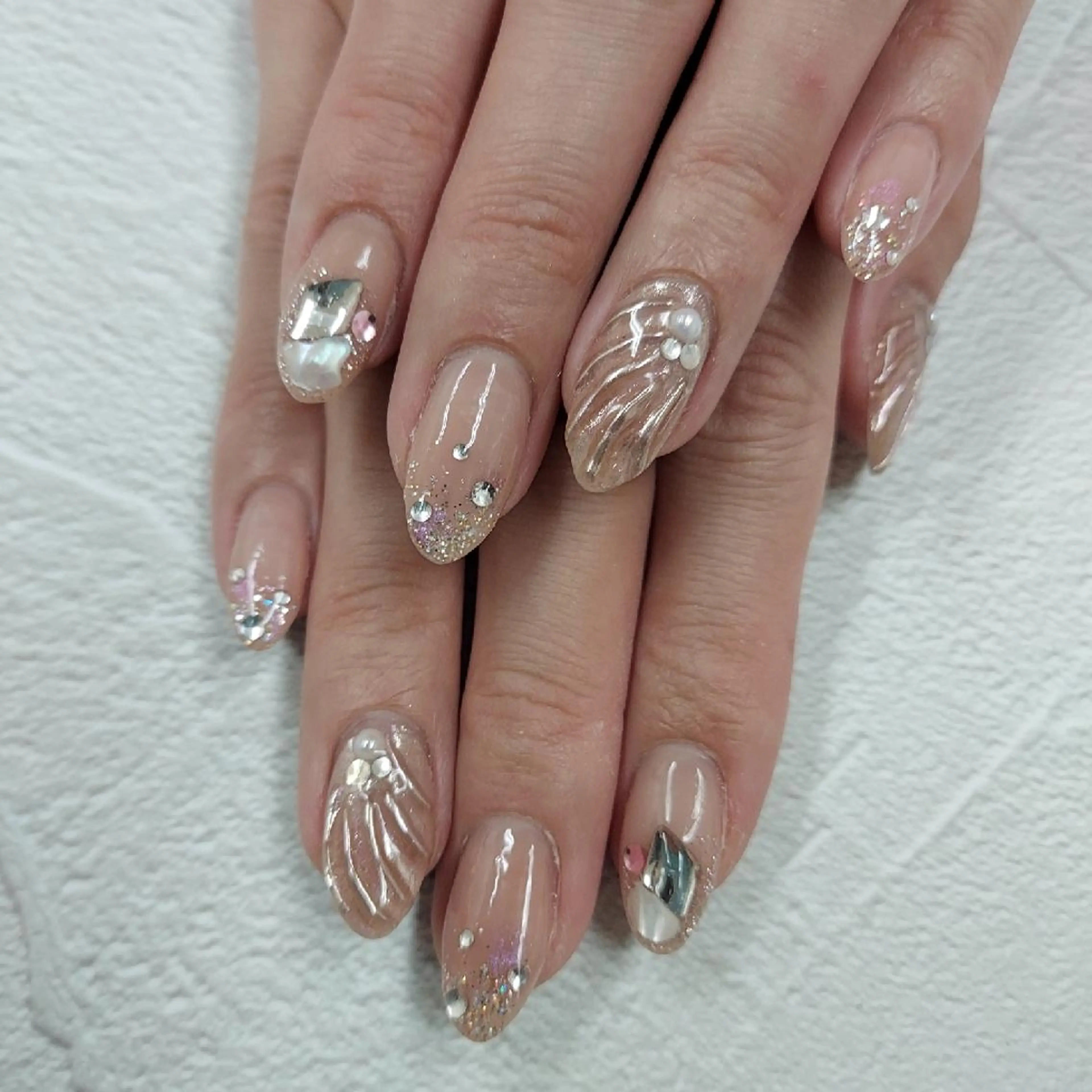 ネイル アートネイル ジェルネイル 持ち込み ニュアンスネイル パラジェル 河野ちえ (雑誌掲載サロン)のネイルデザイン