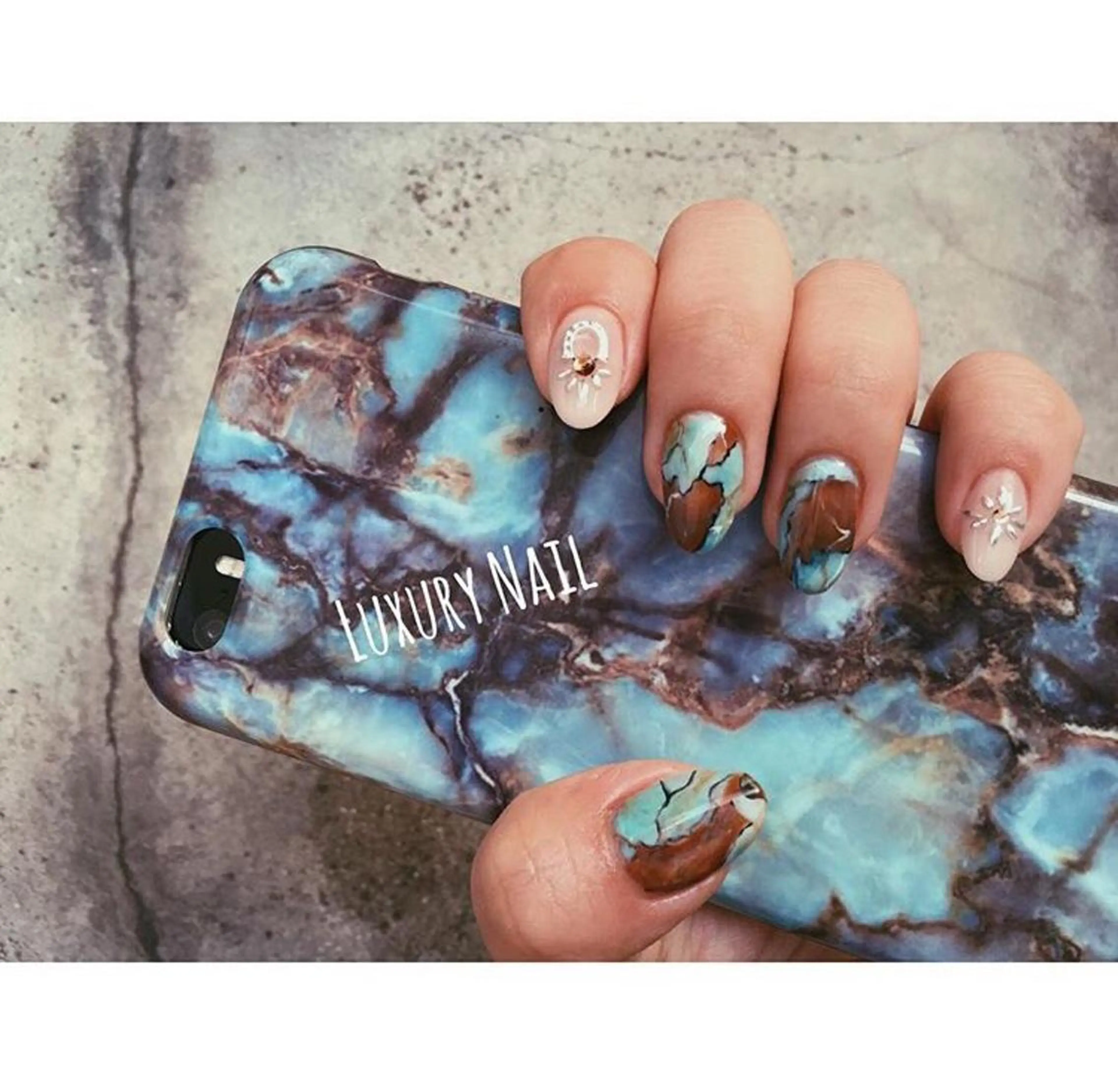 カラー ネイル マツエク・マツパ その他(ネイル) nail salon  aloalo所属・Nailist Ayaのネイルデザイン