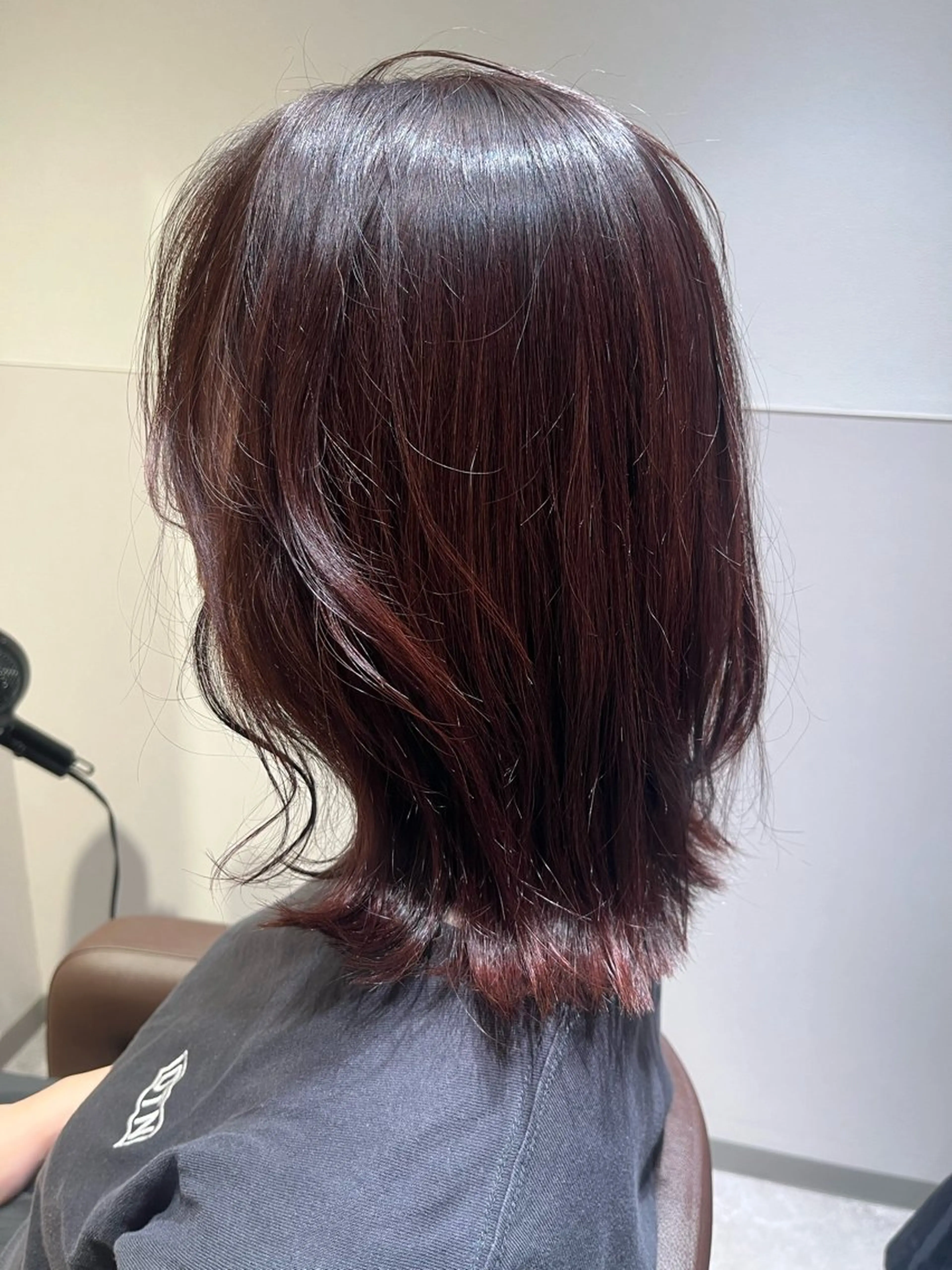 セミロング カット ヘアカラー トリートメント 伊藤 俊平のヘアスタイル