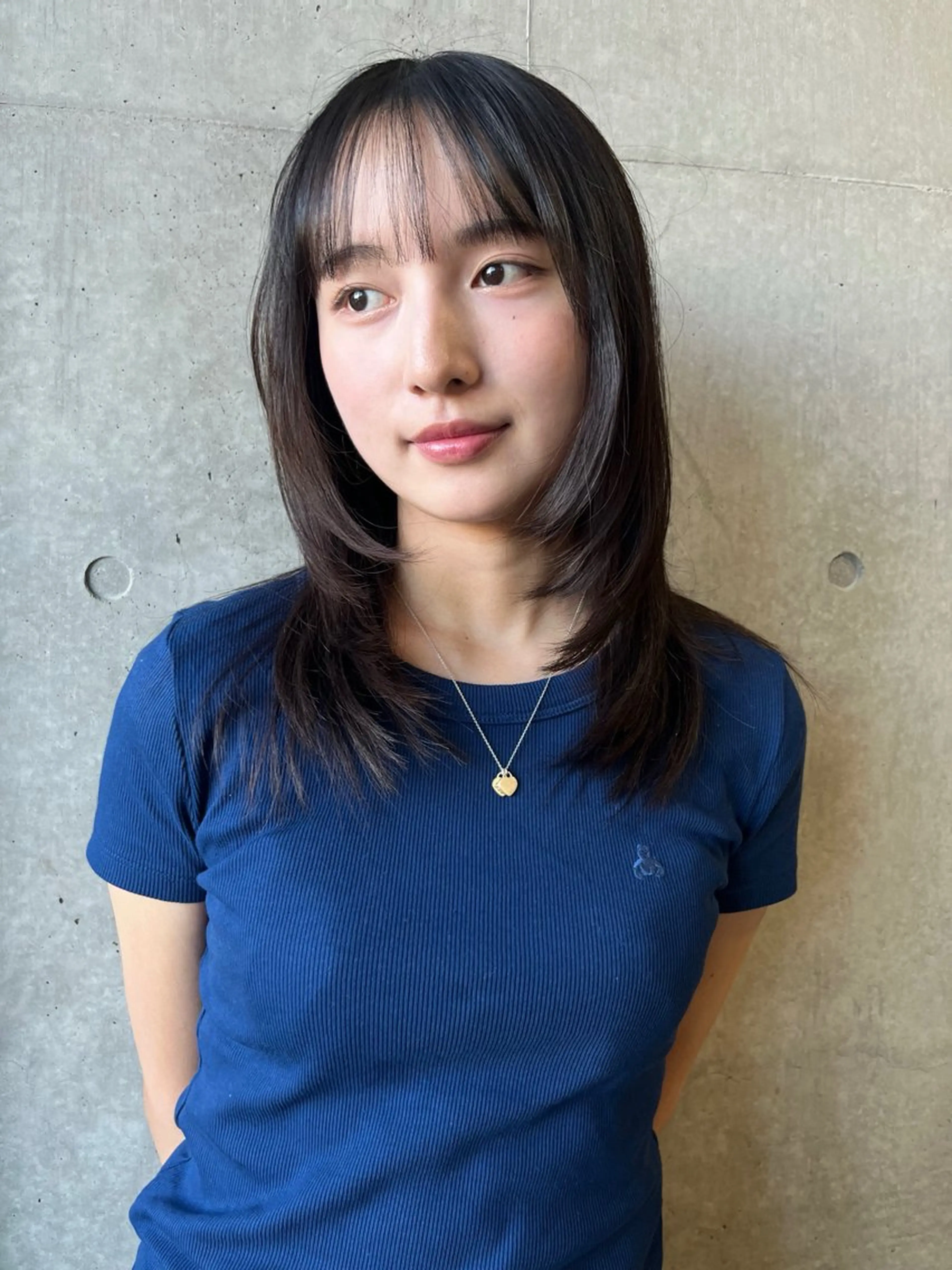 ミディアム ボブレイヤー ボブ 顔まわりレイヤー ハッシュカット ハイレイヤー レイヤーカット\ウル フ　chinatsuのヘアスタイル