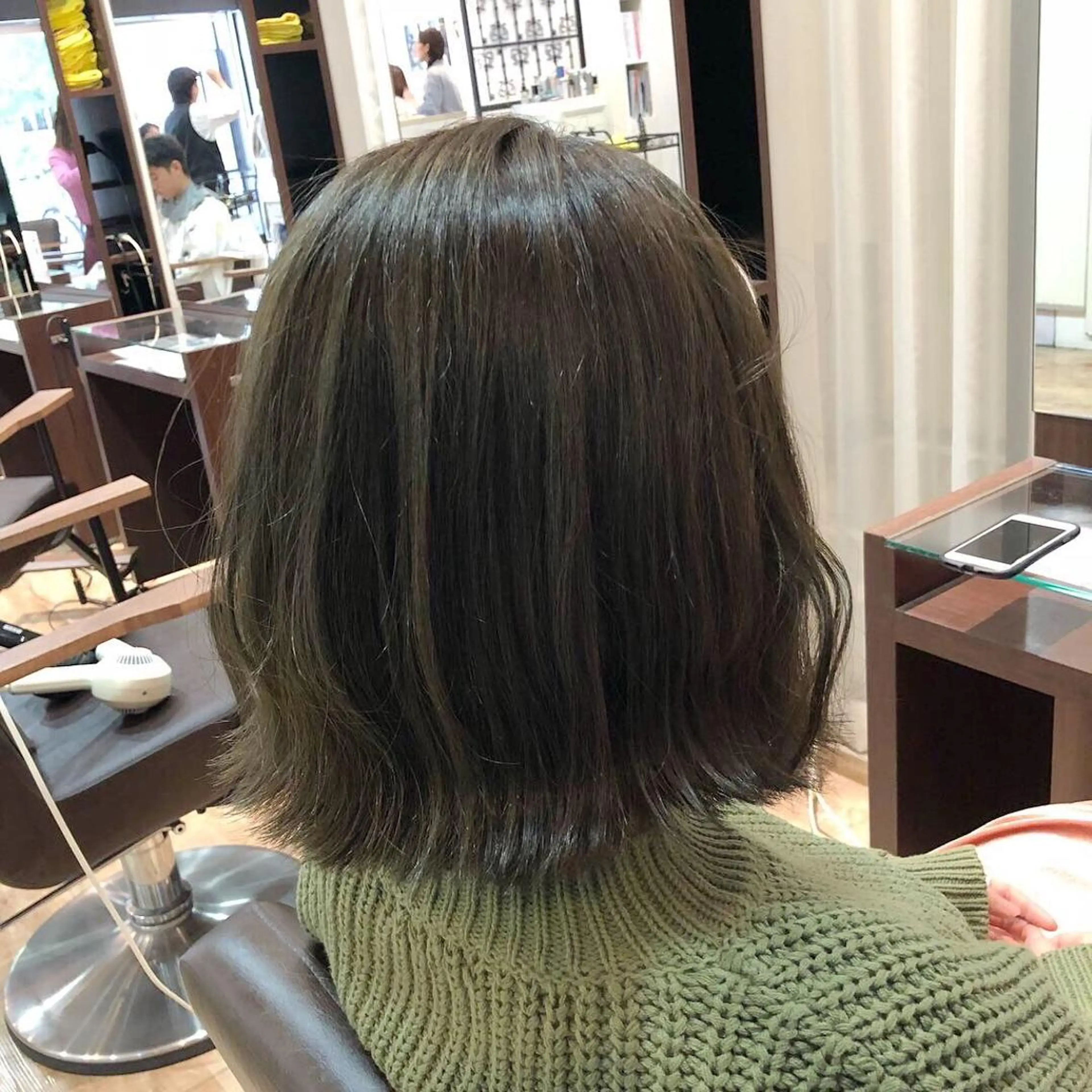 ミディアム 【寺田町】ソリハシ アキラのヘアスタイル