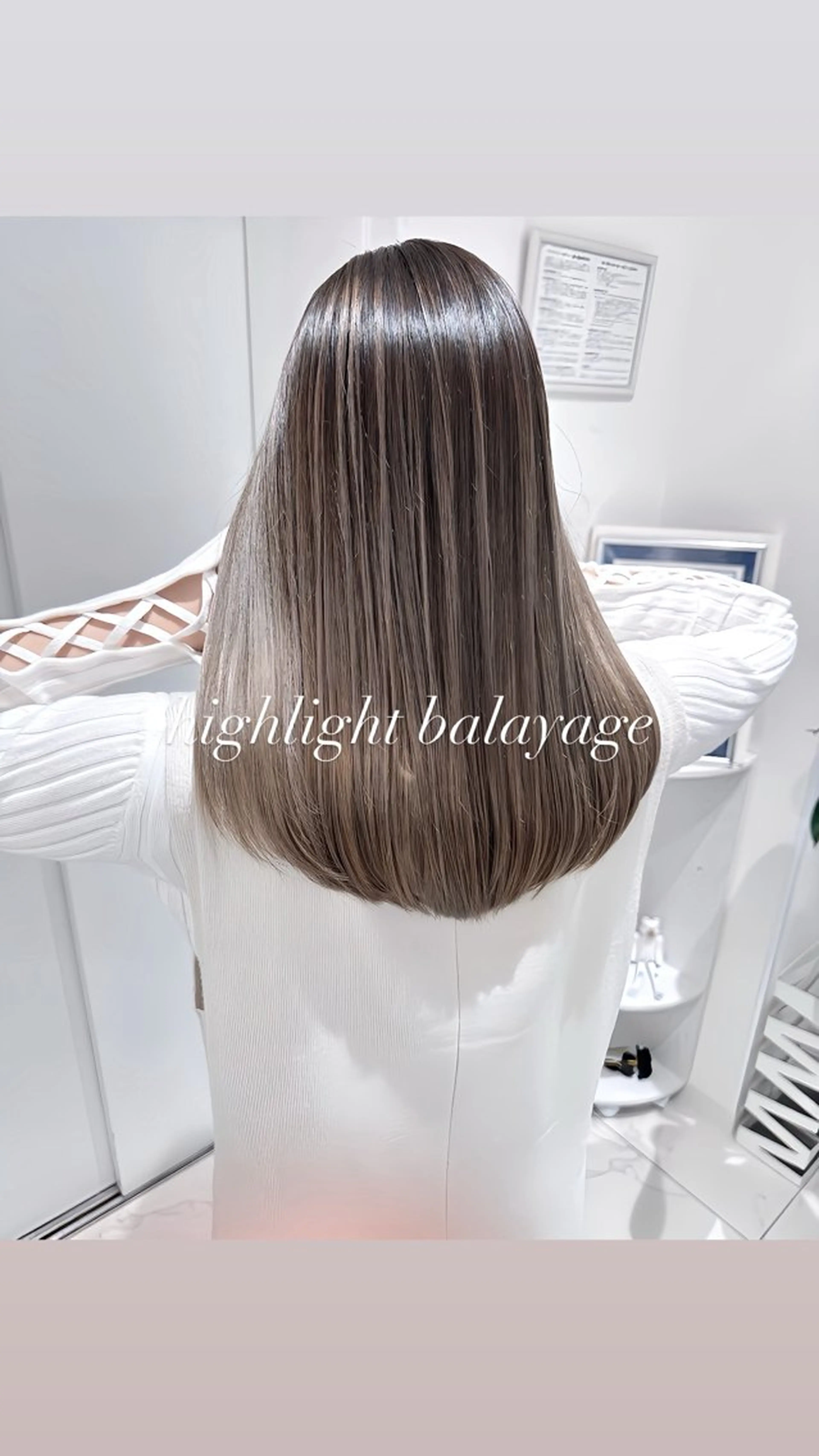 ロング カラー バレイヤージュ ベージュカラー グレージュ ハイライトカラー ミルクティーベージュ ヘアカラー トリートメント 大宮/バレイヤージュ 髪質改善/澤田隆誠のヘアスタイル