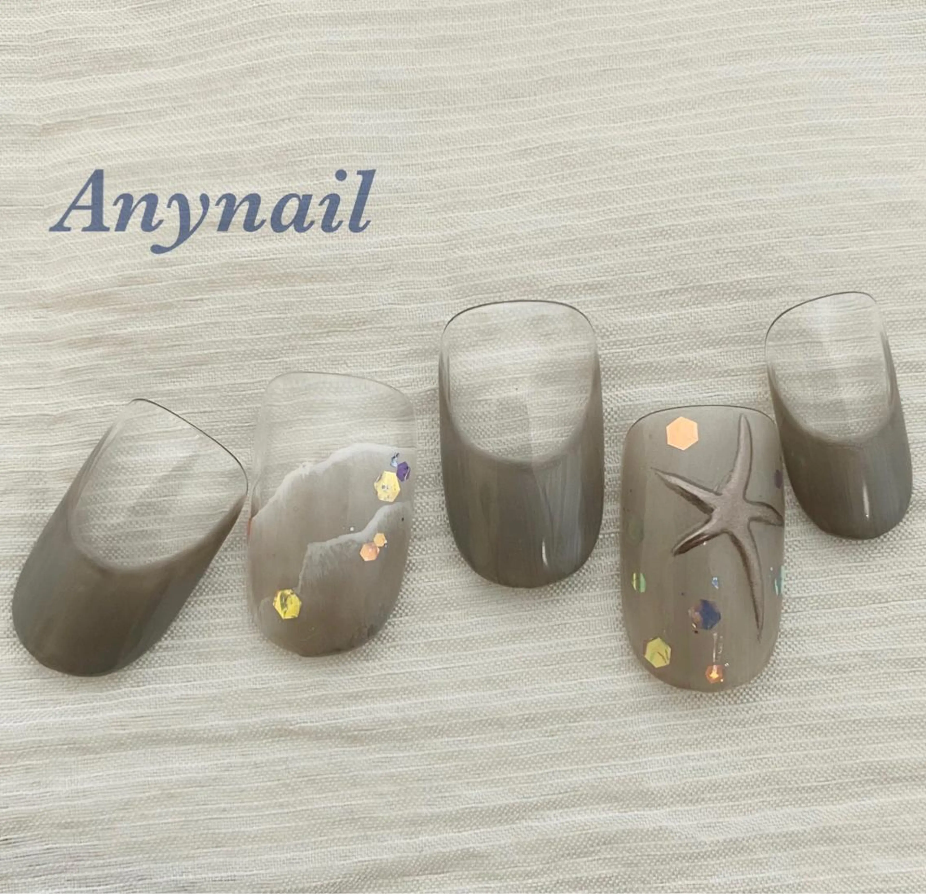 ネイル ブルー フレンチネイル オフィスネイル シルバー 夏ネイル ハンドネイル 岩澤 恵子のネイルデザイン