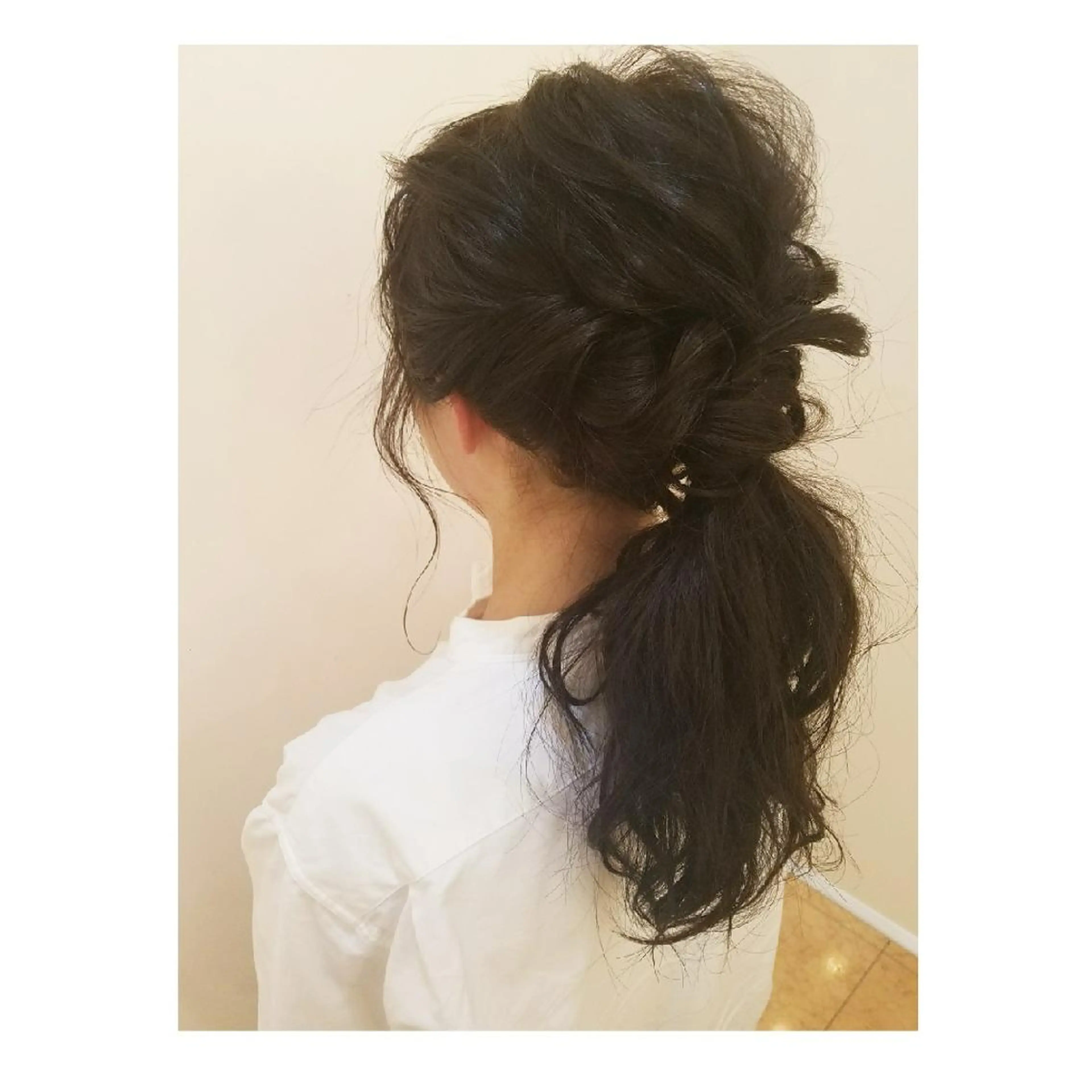 ヘアアレンジ 簡単アレンジ EMANON名古屋所属・美谷添（ミヤゾエ） まどか大人ヘアサロンのヘアスタイル